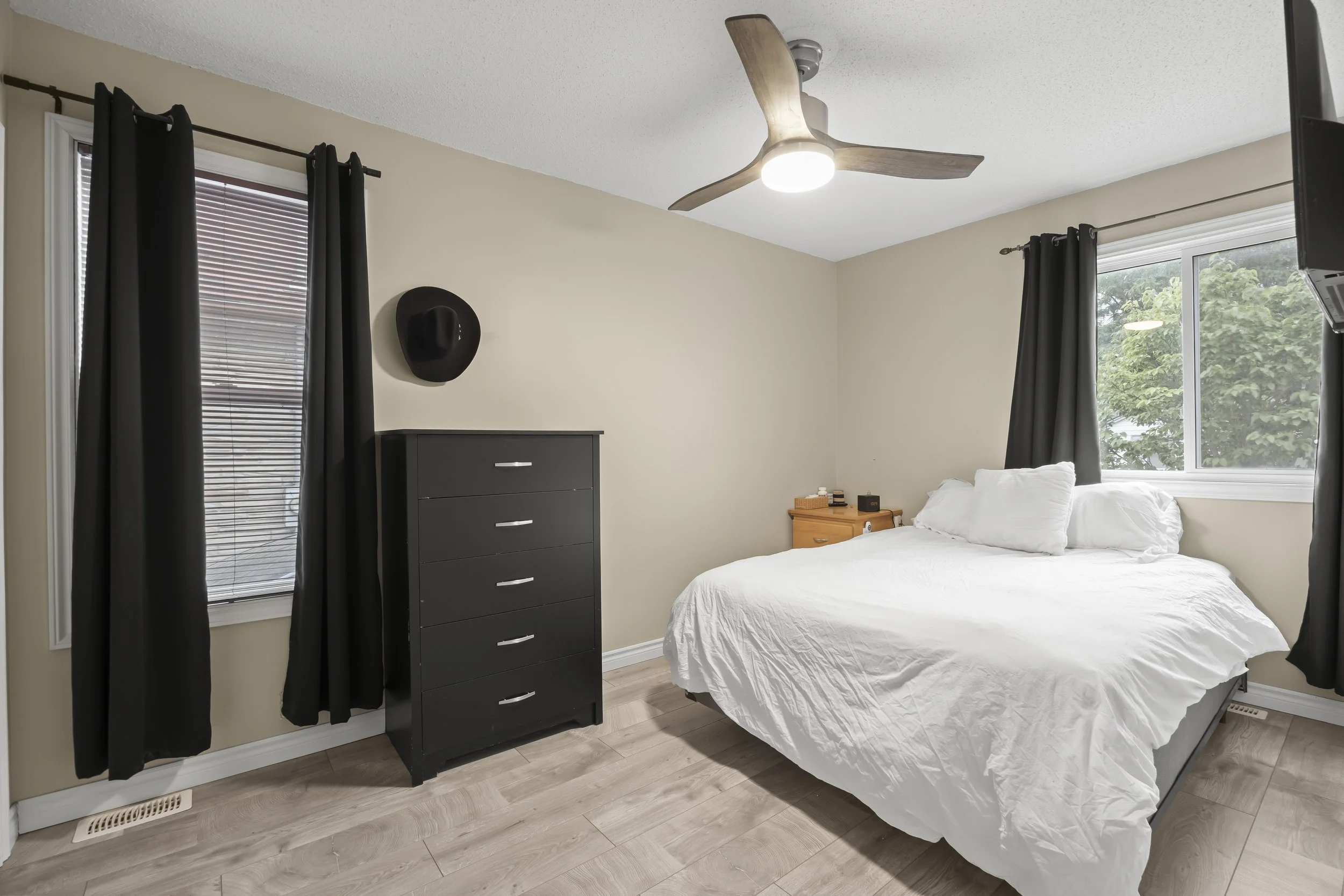 6 Ward St -24.jpg