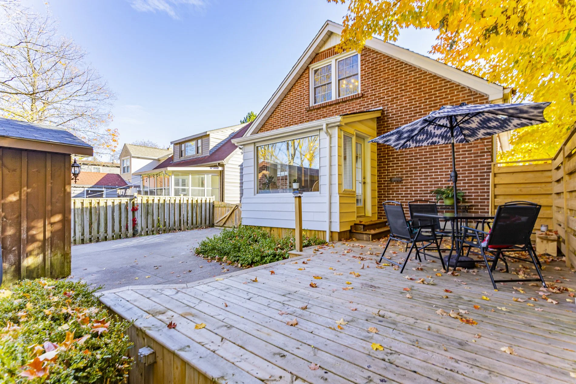 44 Briscoe St E_43.jpg