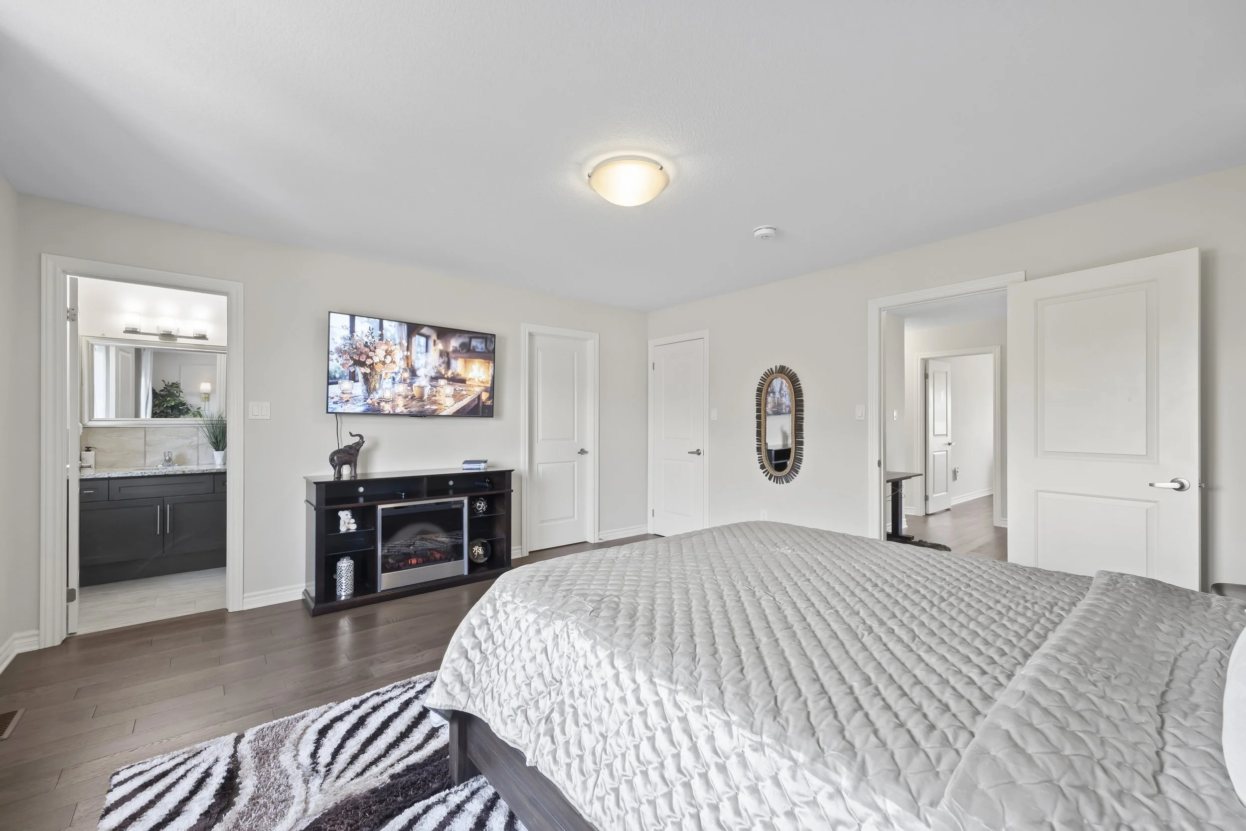 1727 Valhalla St -28.JPG