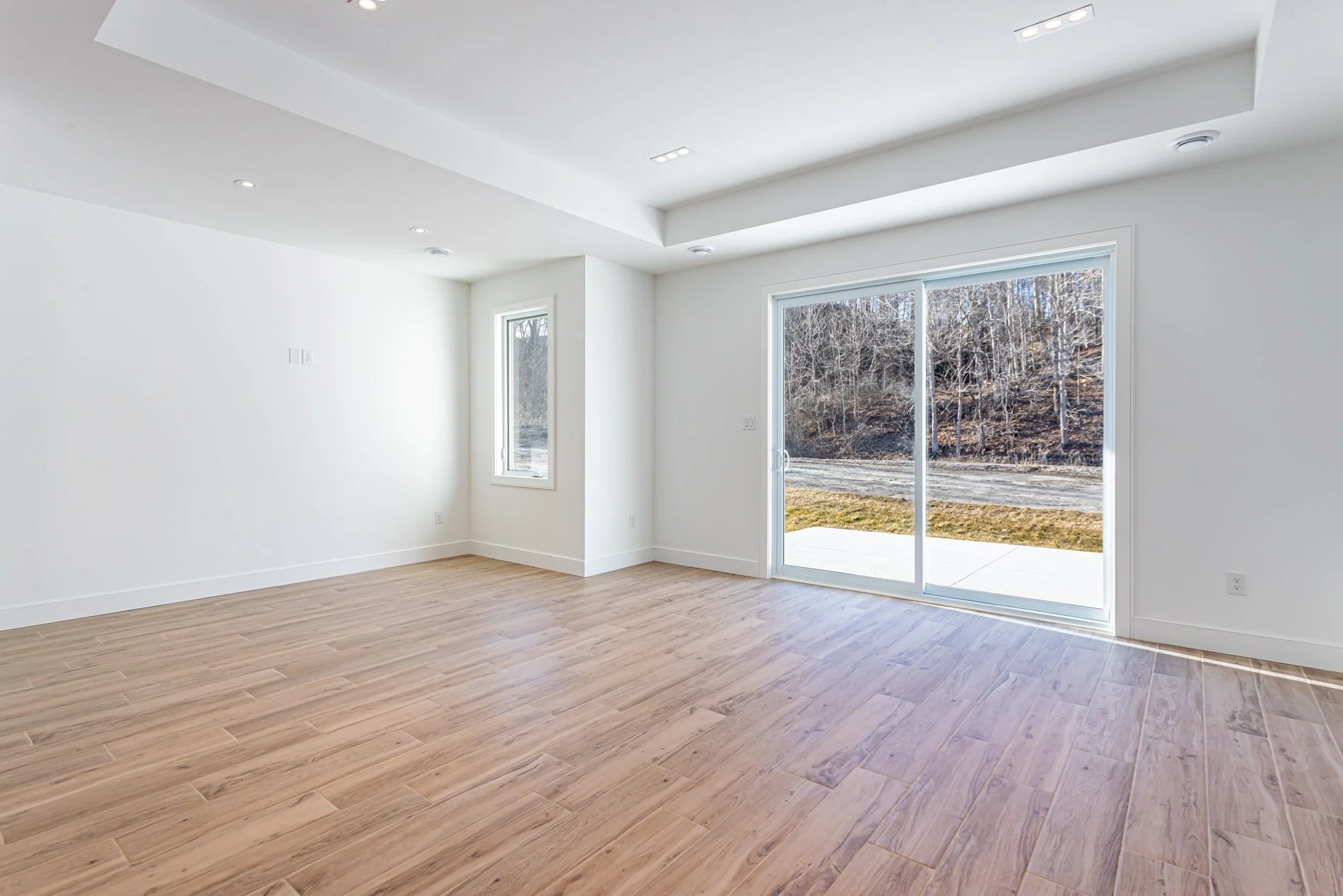 96 The Promenade-15.jpg