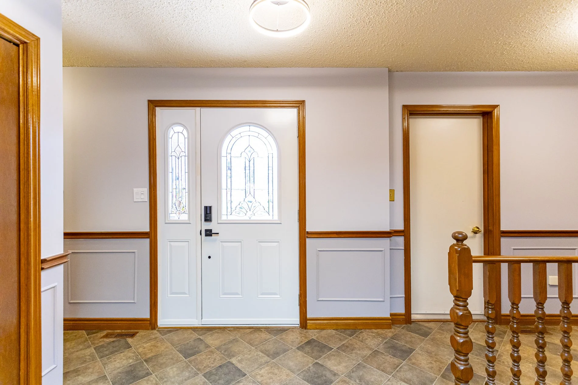 924 Dearness Dr_07.jpg
