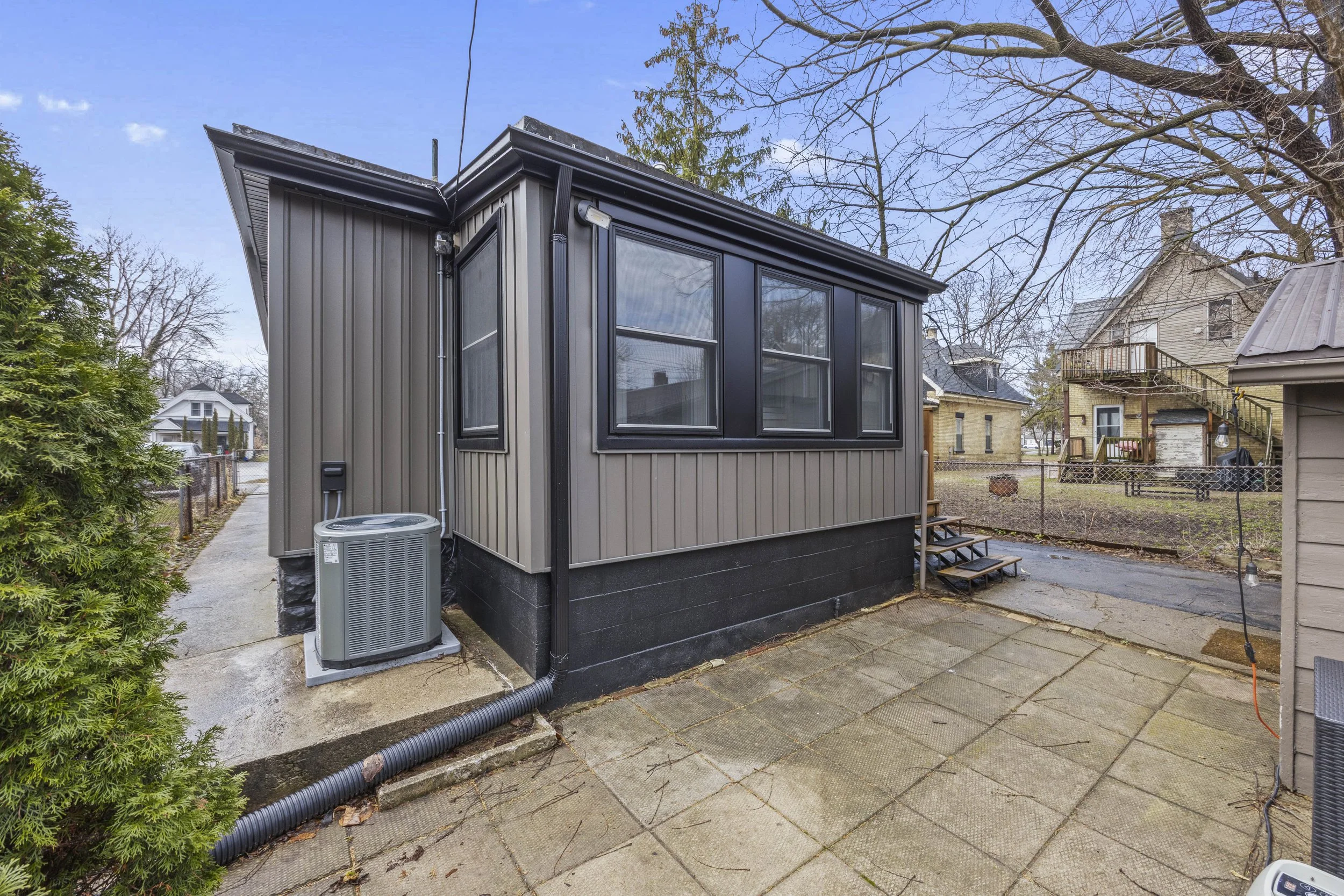 154 Colborne St -36.JPG