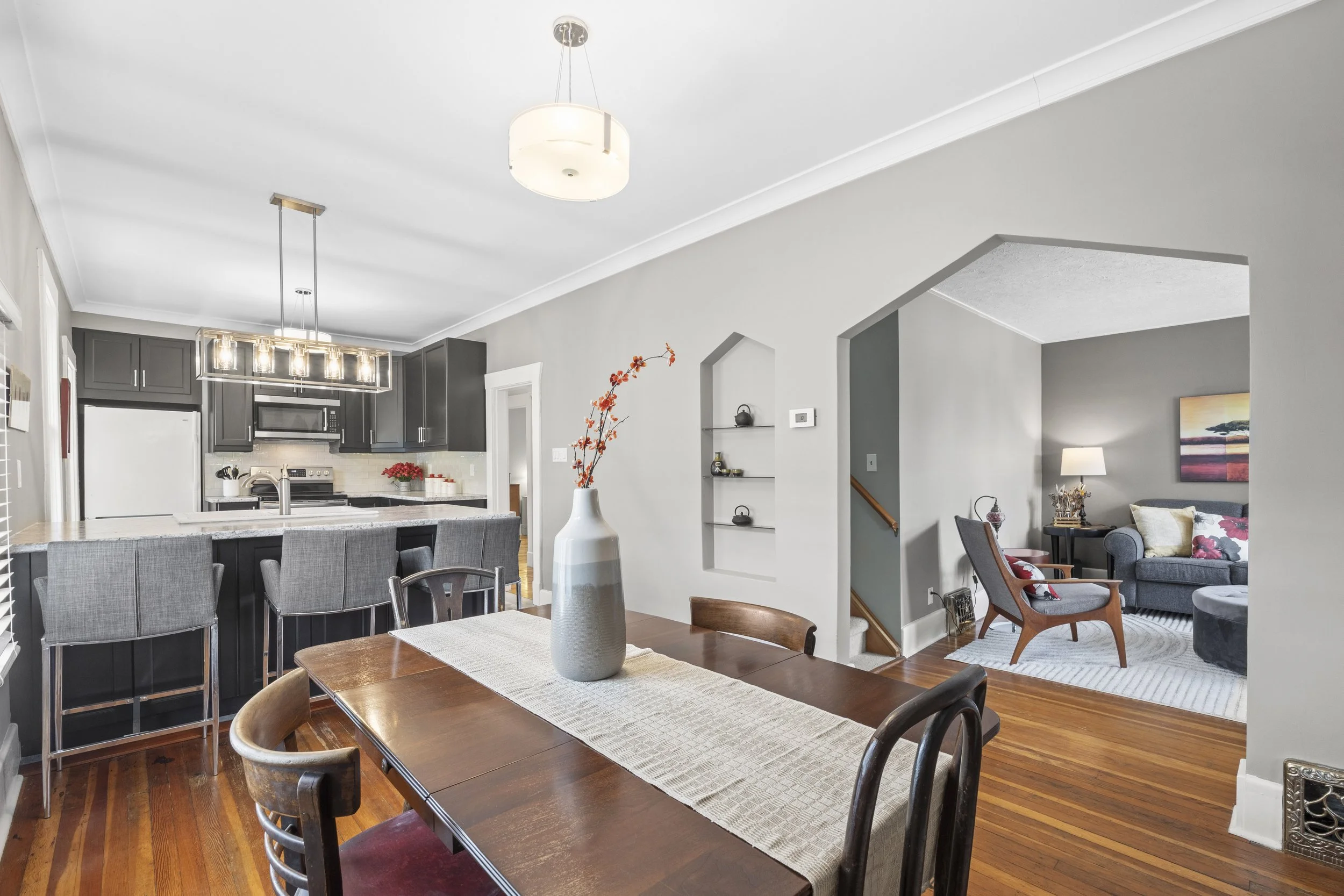 111 Alexandra St -12.JPG