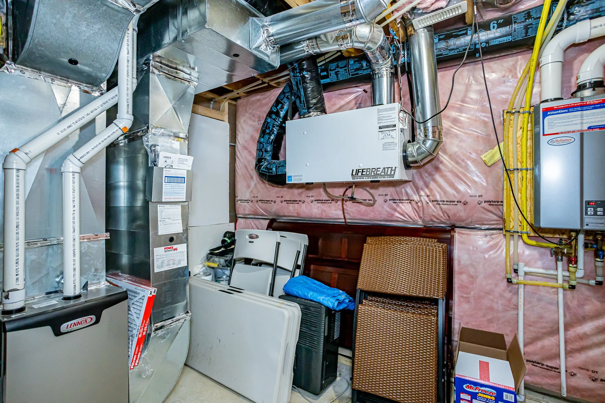 1846 Ballymote Ave-42.jpg