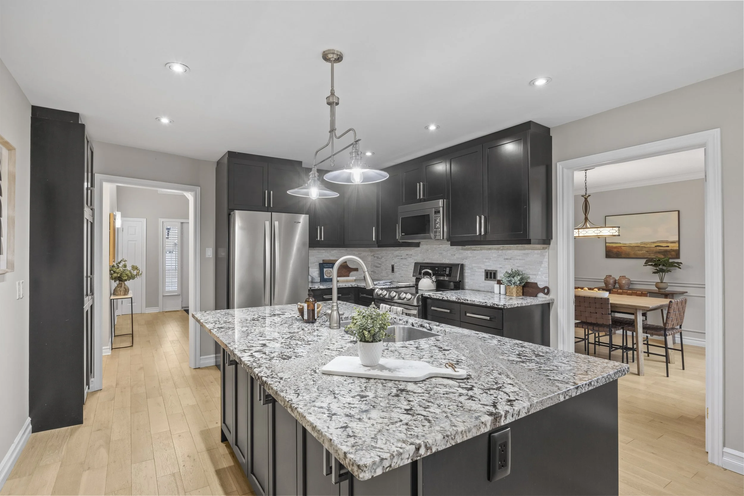 940 Manchester Rd -14.JPG