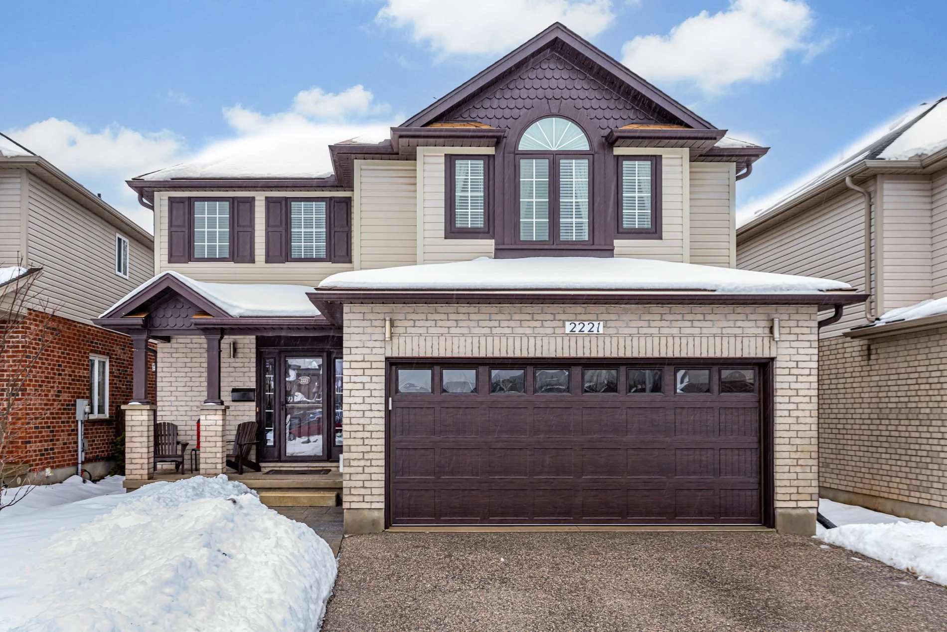 2221 Lilac Ave-1.jpg