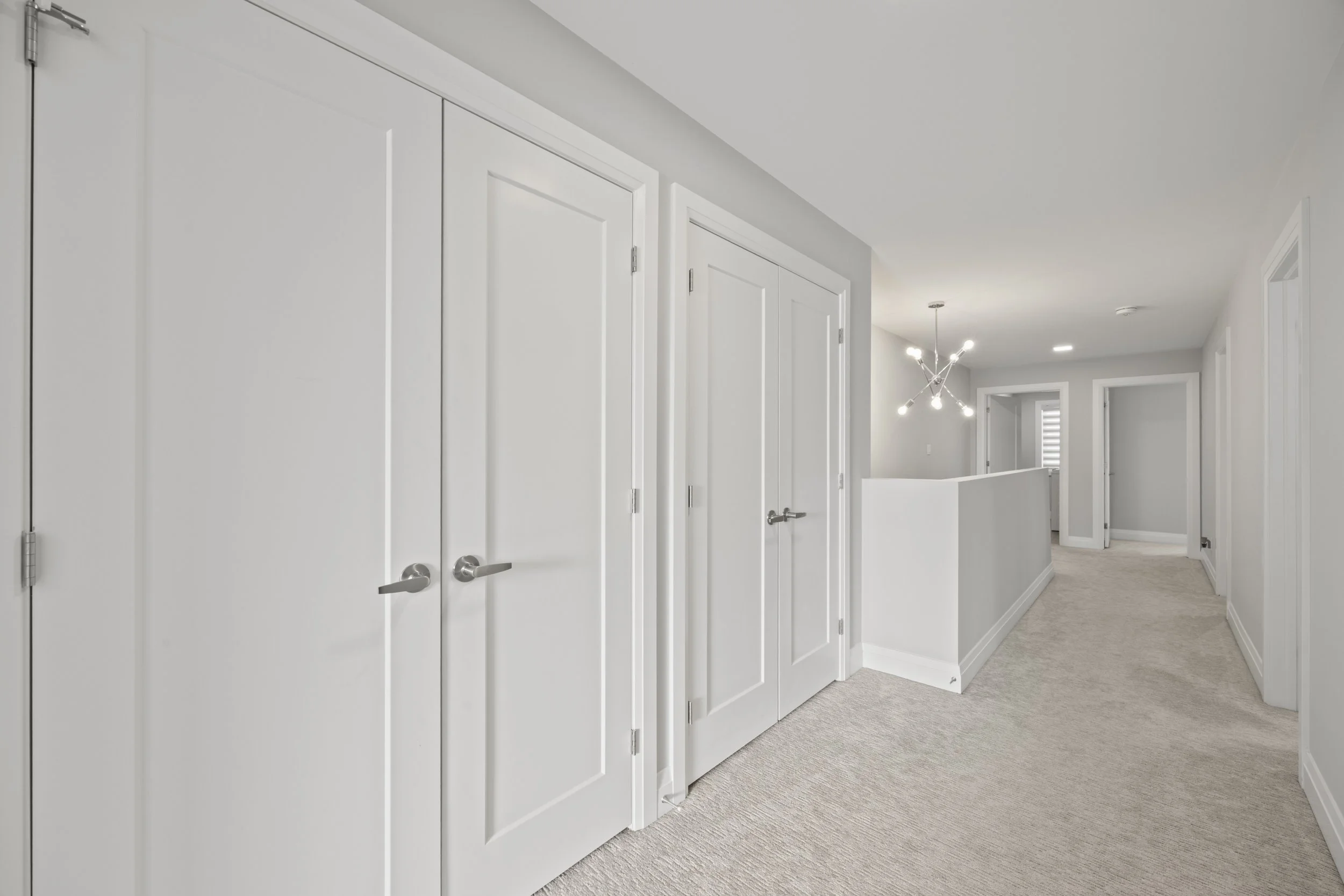 1-176 King St -24.JPG