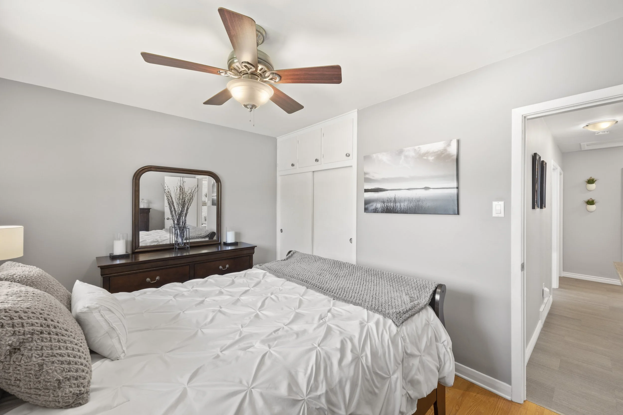 430 Magnolia Cres -22.JPG
