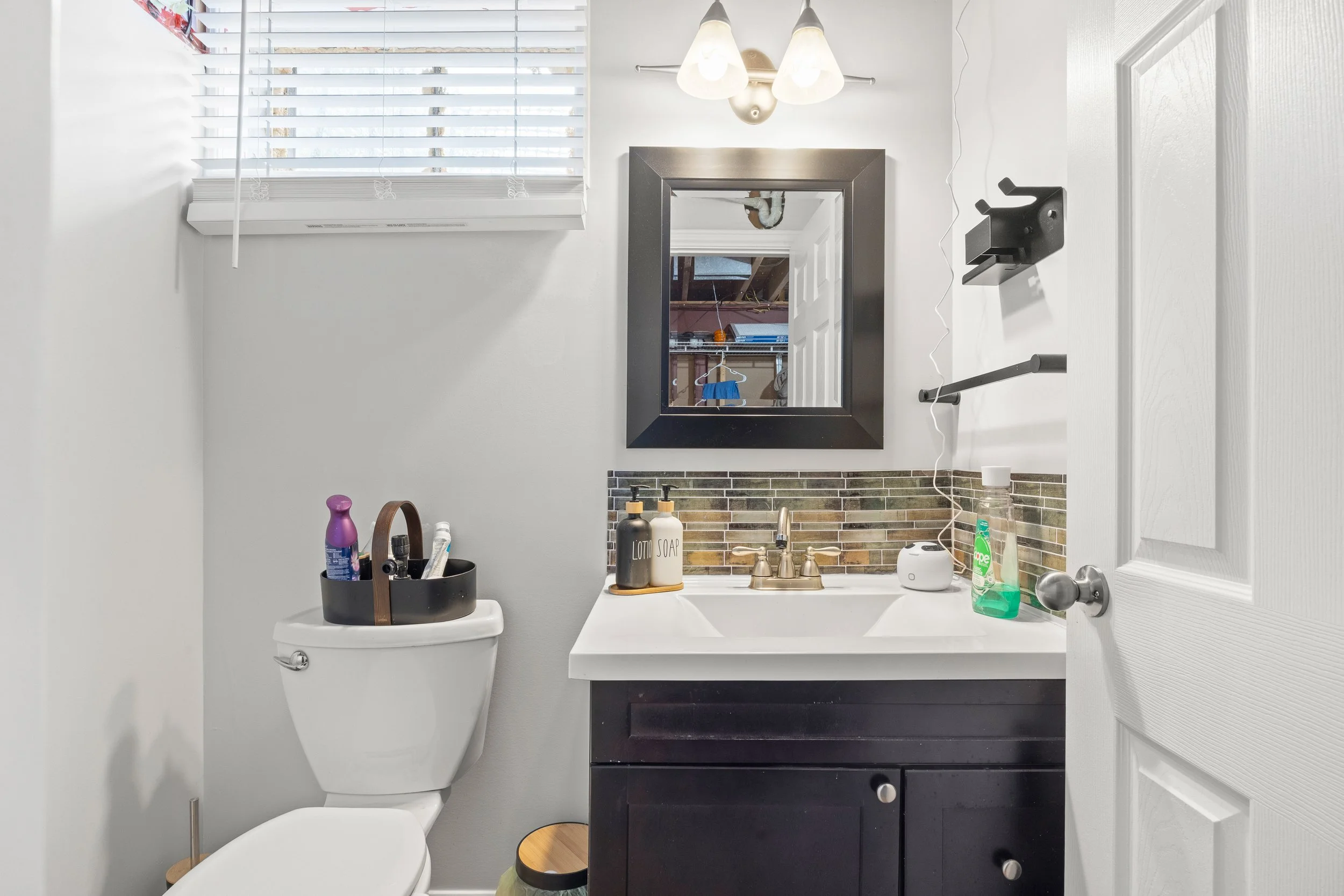 58 Centre Cres-32.jpg