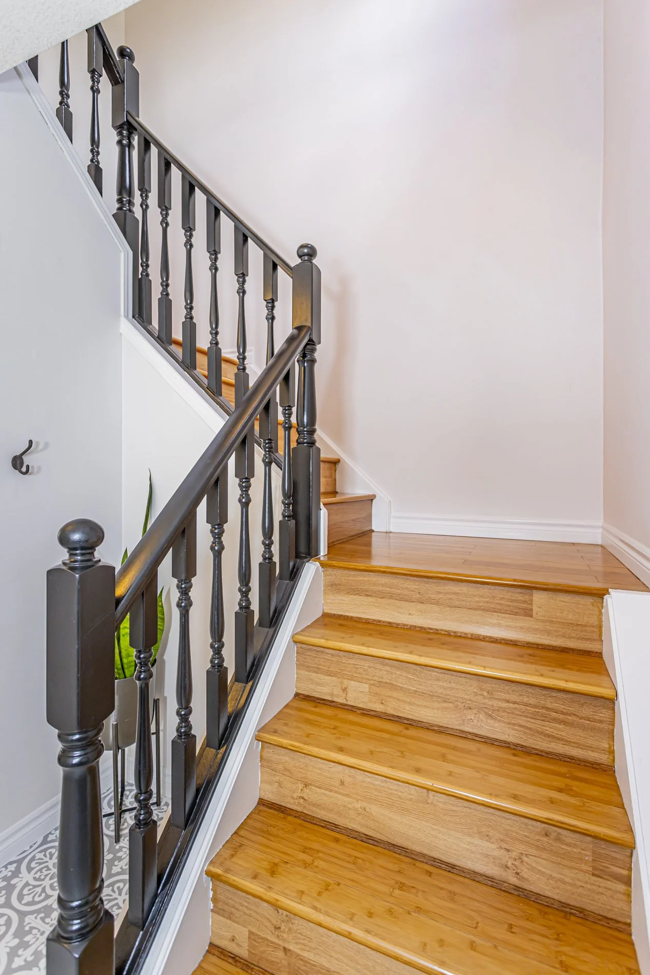 28-750 Osgoode Dr_21.JPG