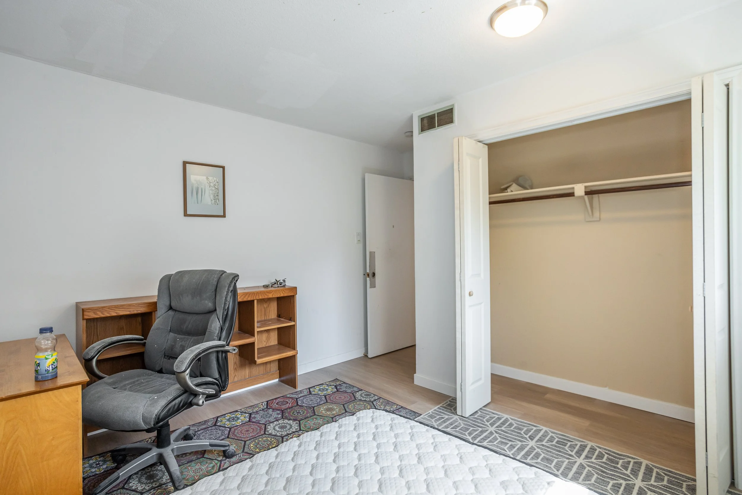 243 Bernard Ave-20.jpg