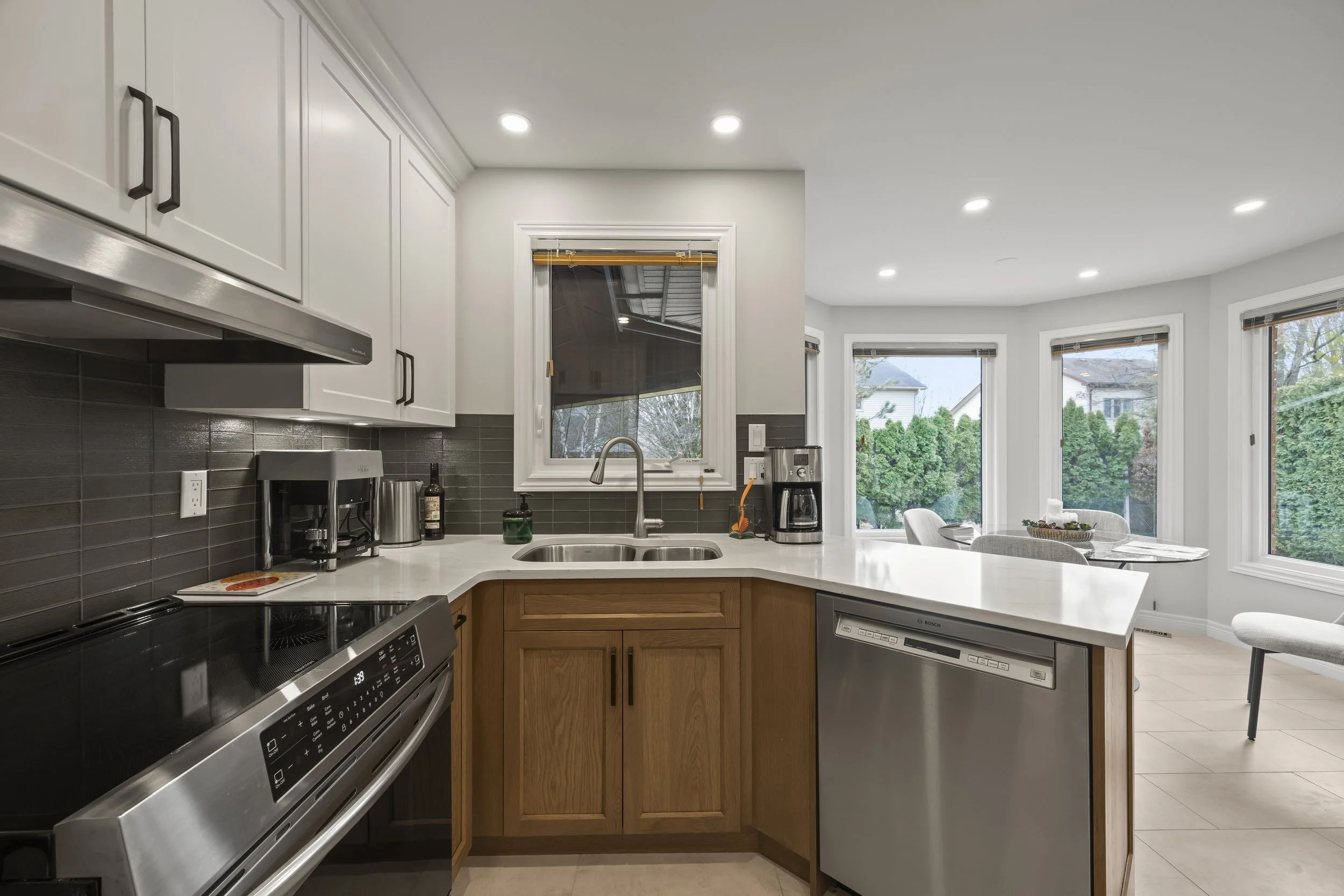 23 Robinson Crt -06.JPG