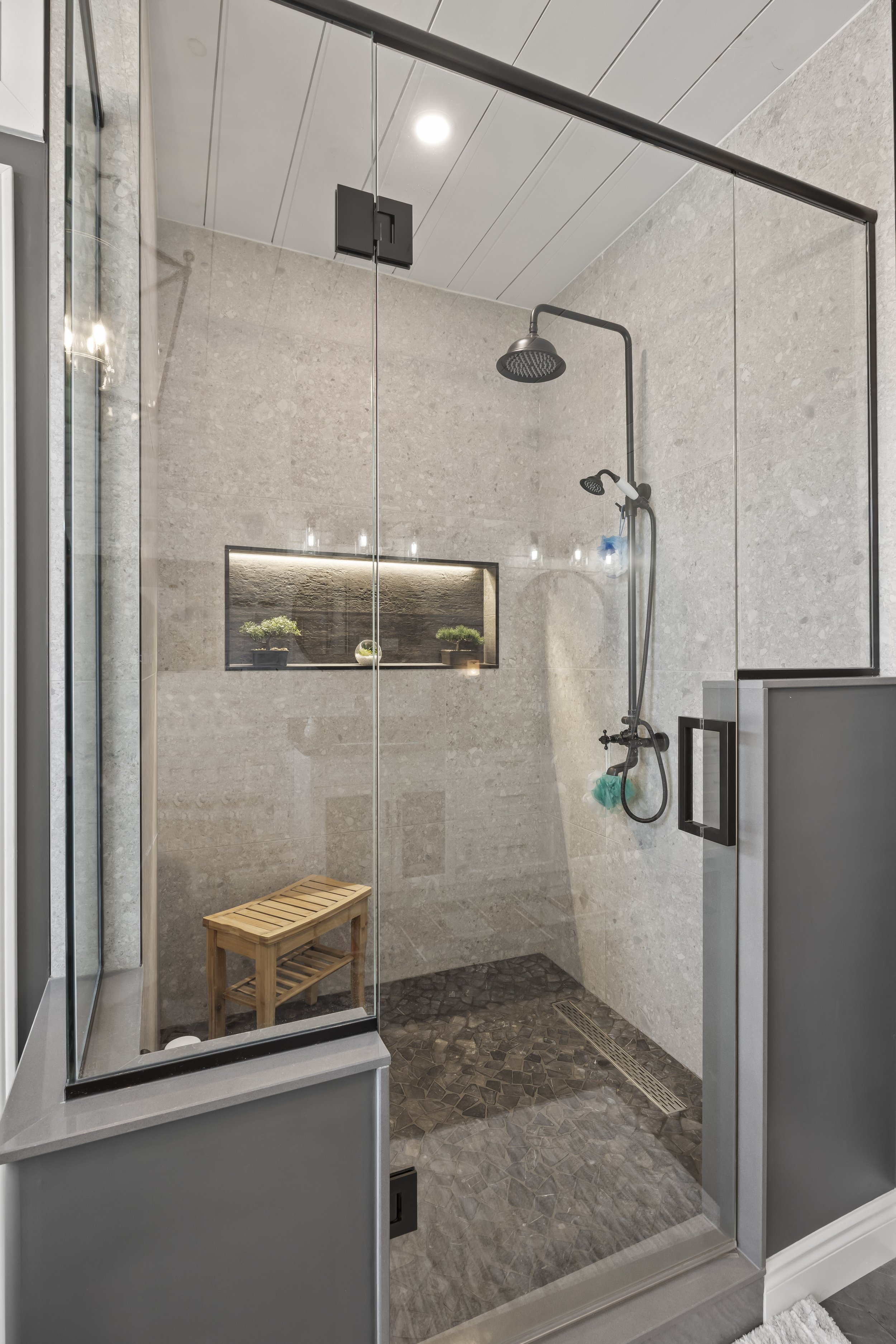 10159 Meadowlily Cres -28.JPG