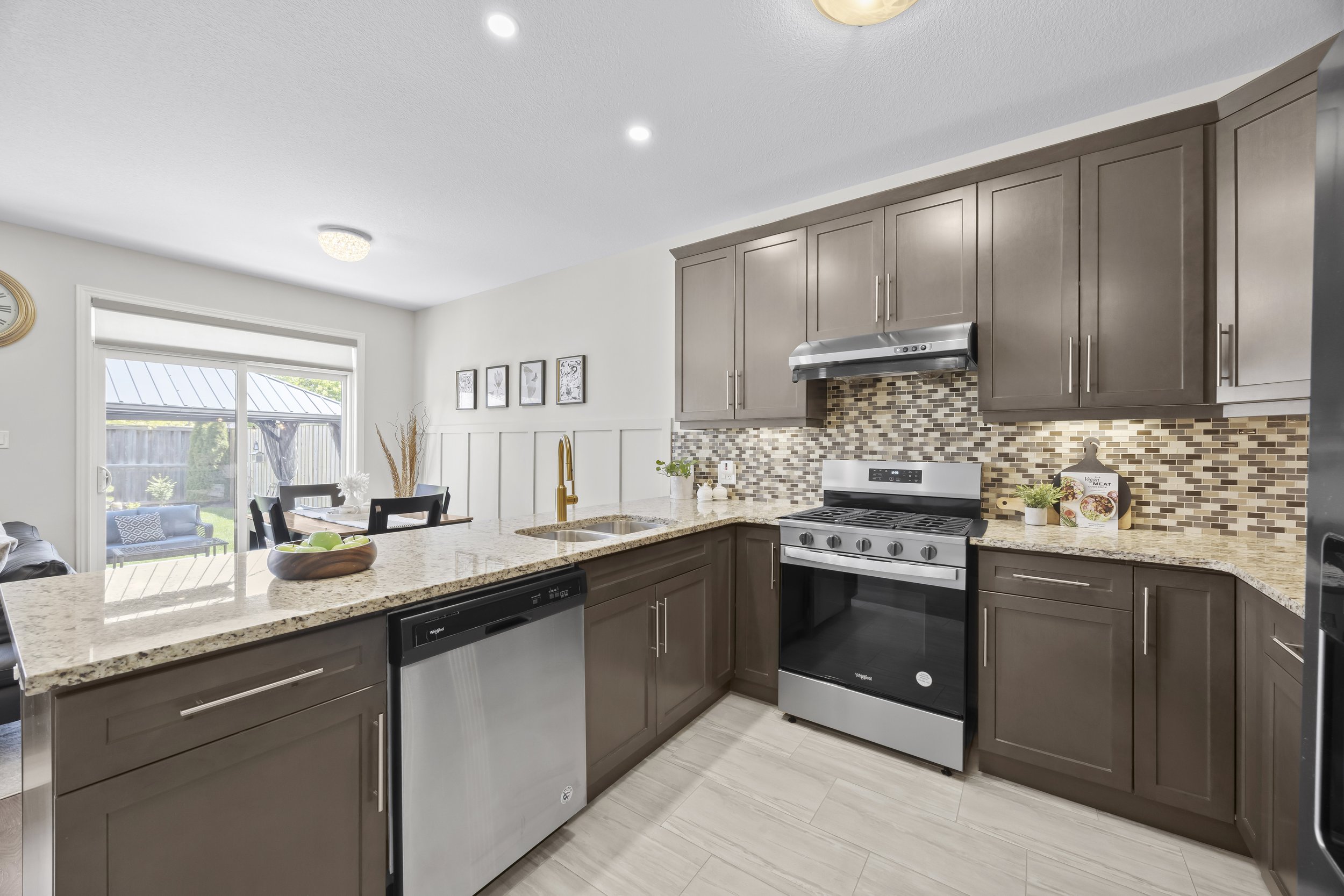 1727 Valhalla St -16.JPG