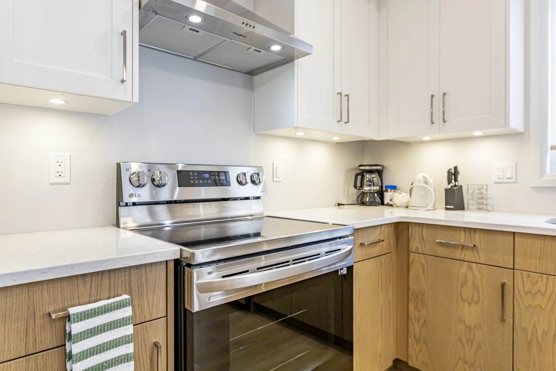 25-93 Stonefield Ln_17.JPG