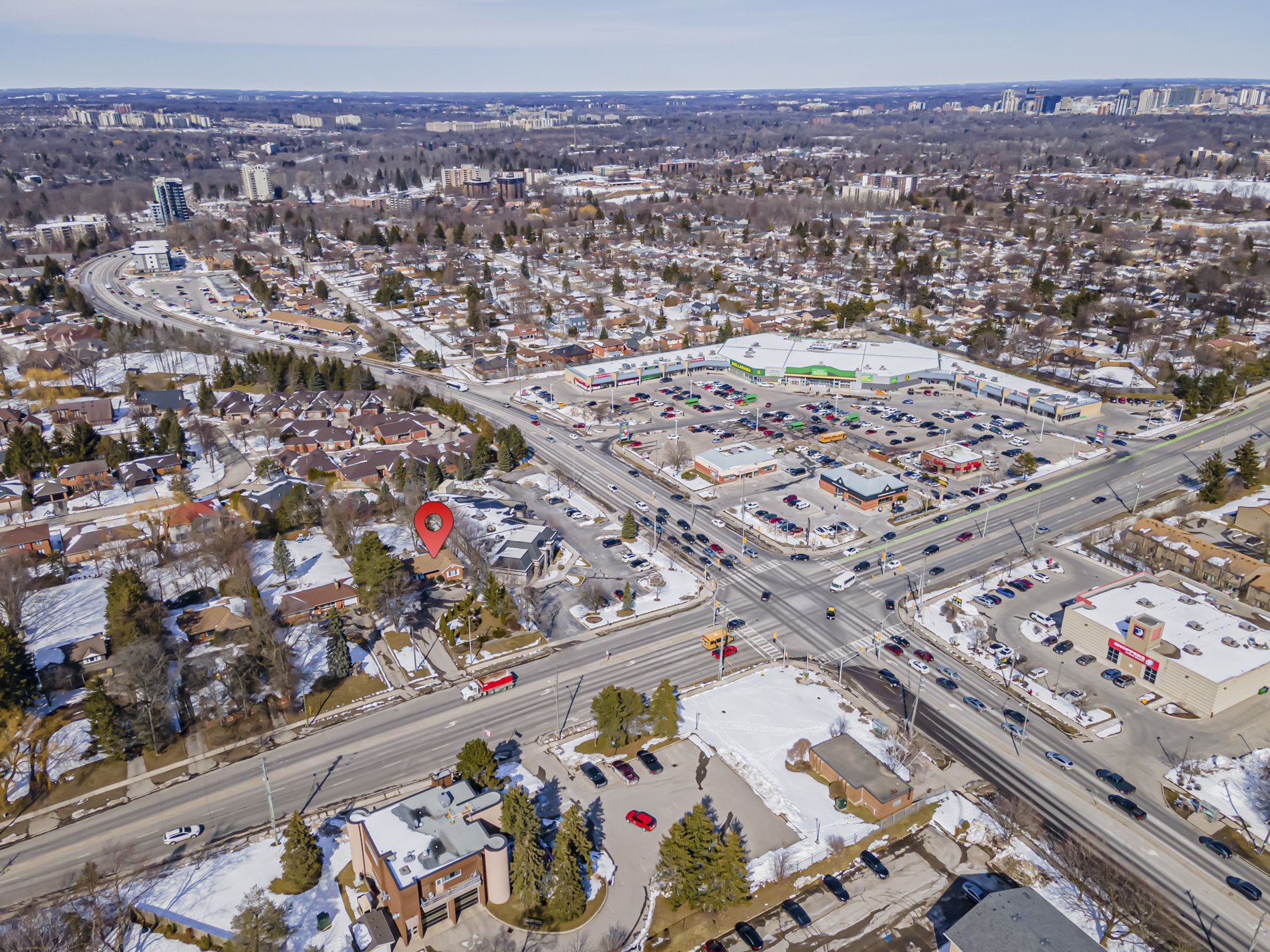 545 Commissioners Rd W_42.JPG