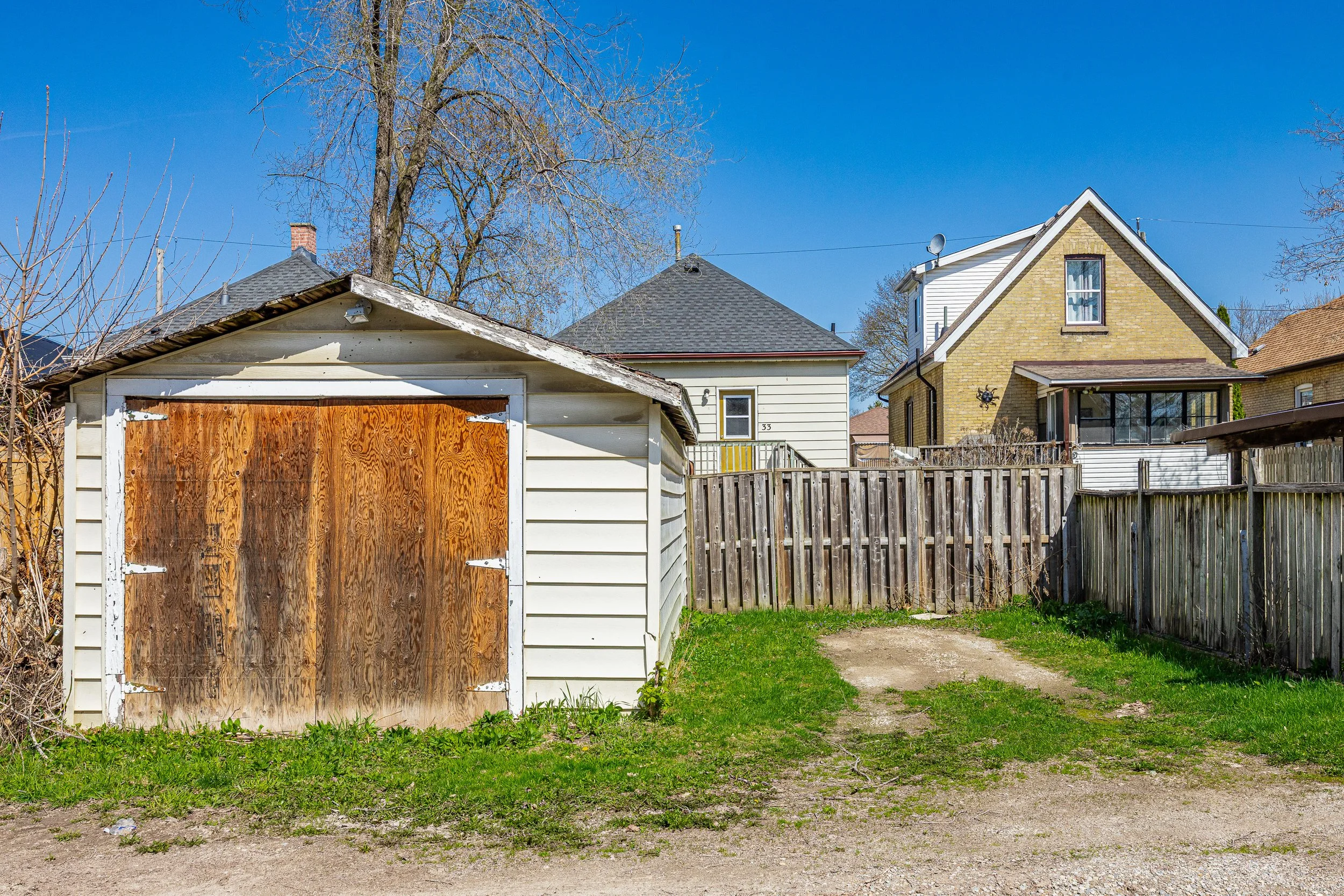 EXT Update - 33 Terrance St-23.jpg