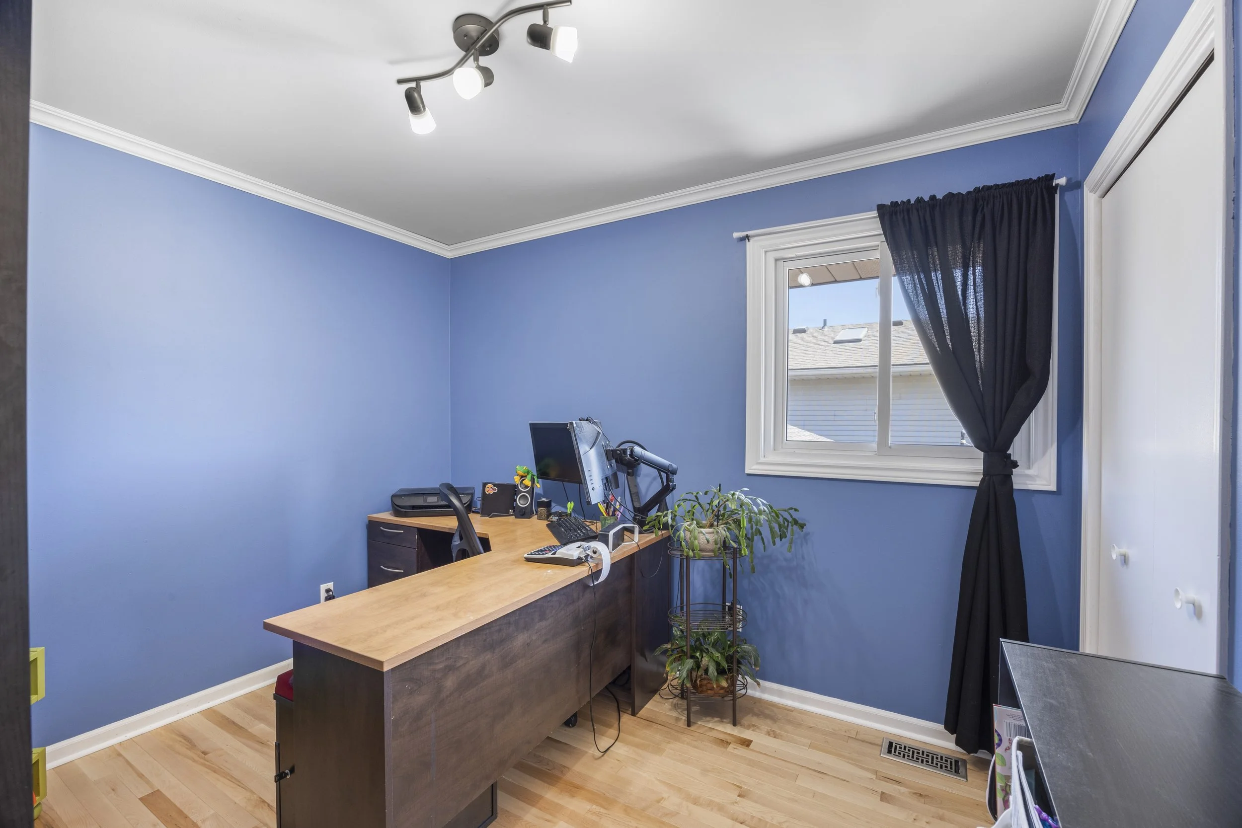 11 Brennan Dr -24.JPG