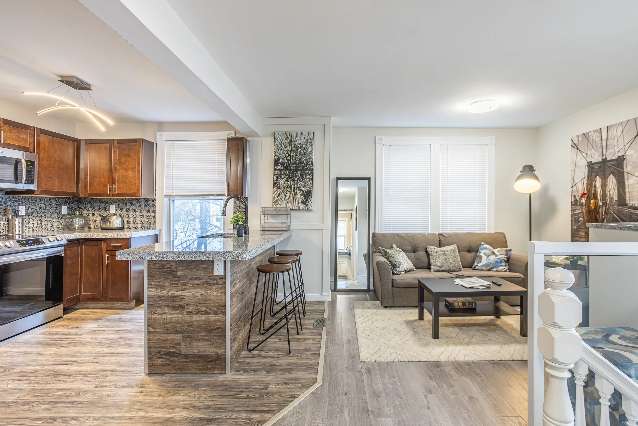 141 Bruce St - Unit 1-10.jpg