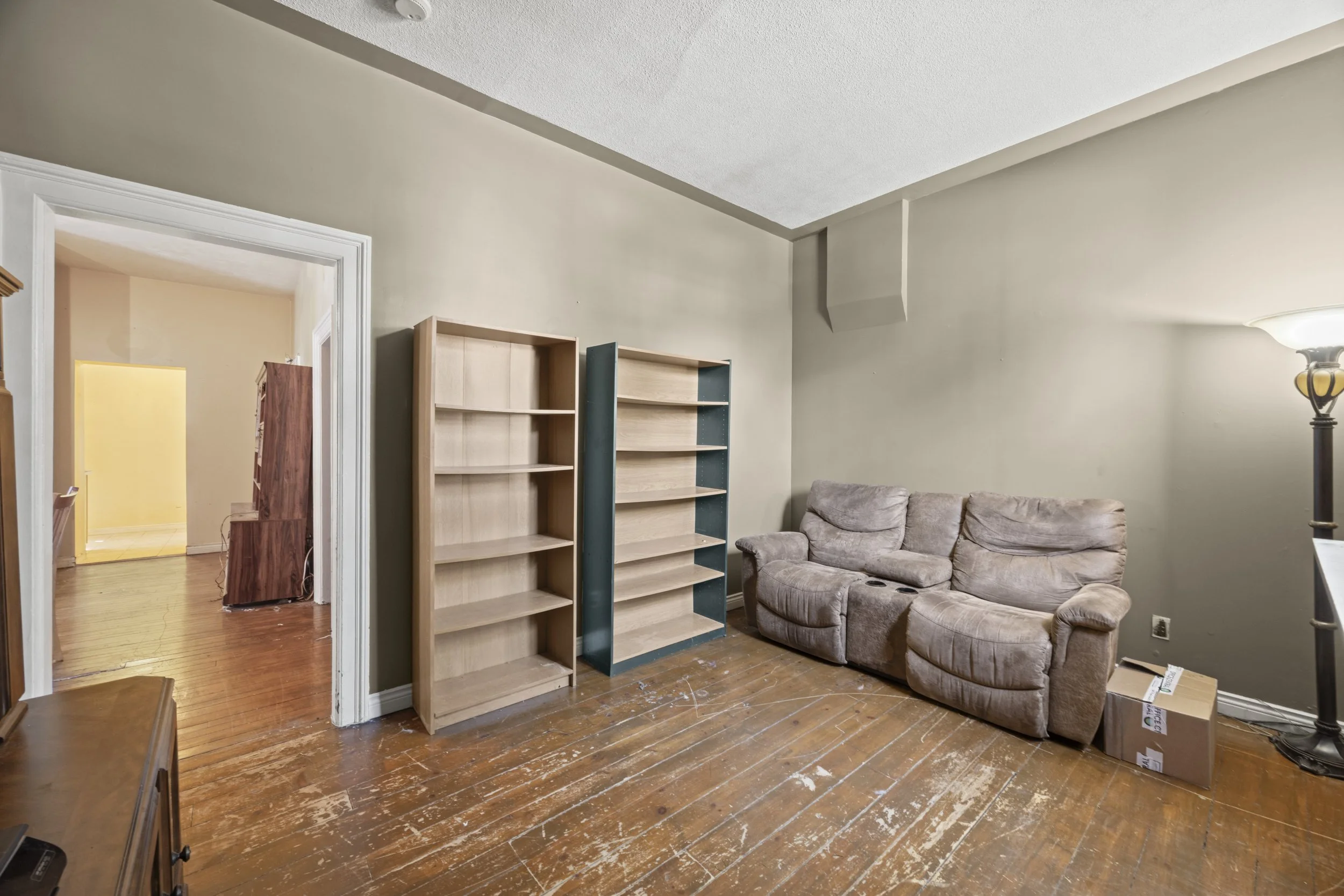 973 Dame St-6.JPG