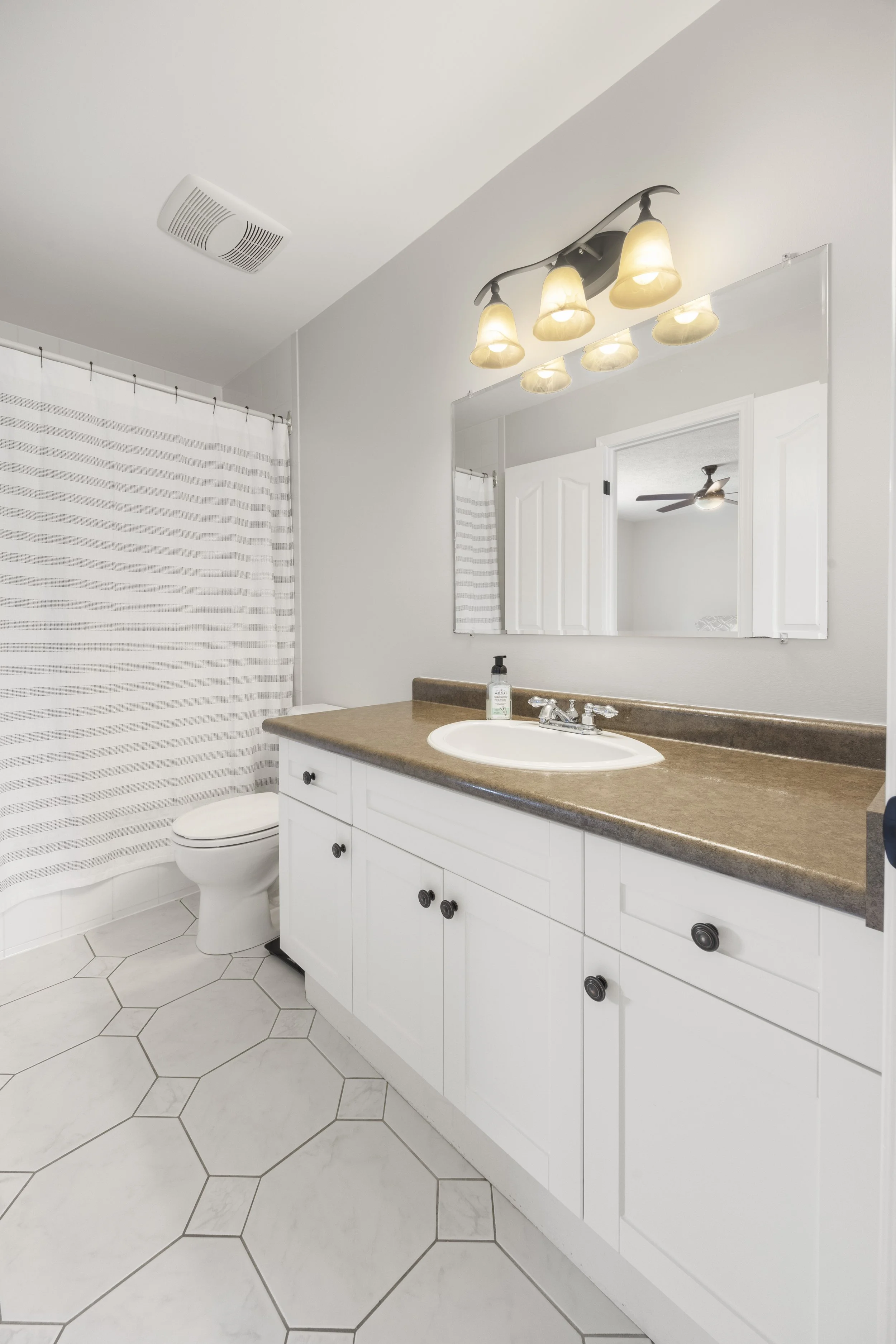 114 Brookfield St -30.JPG