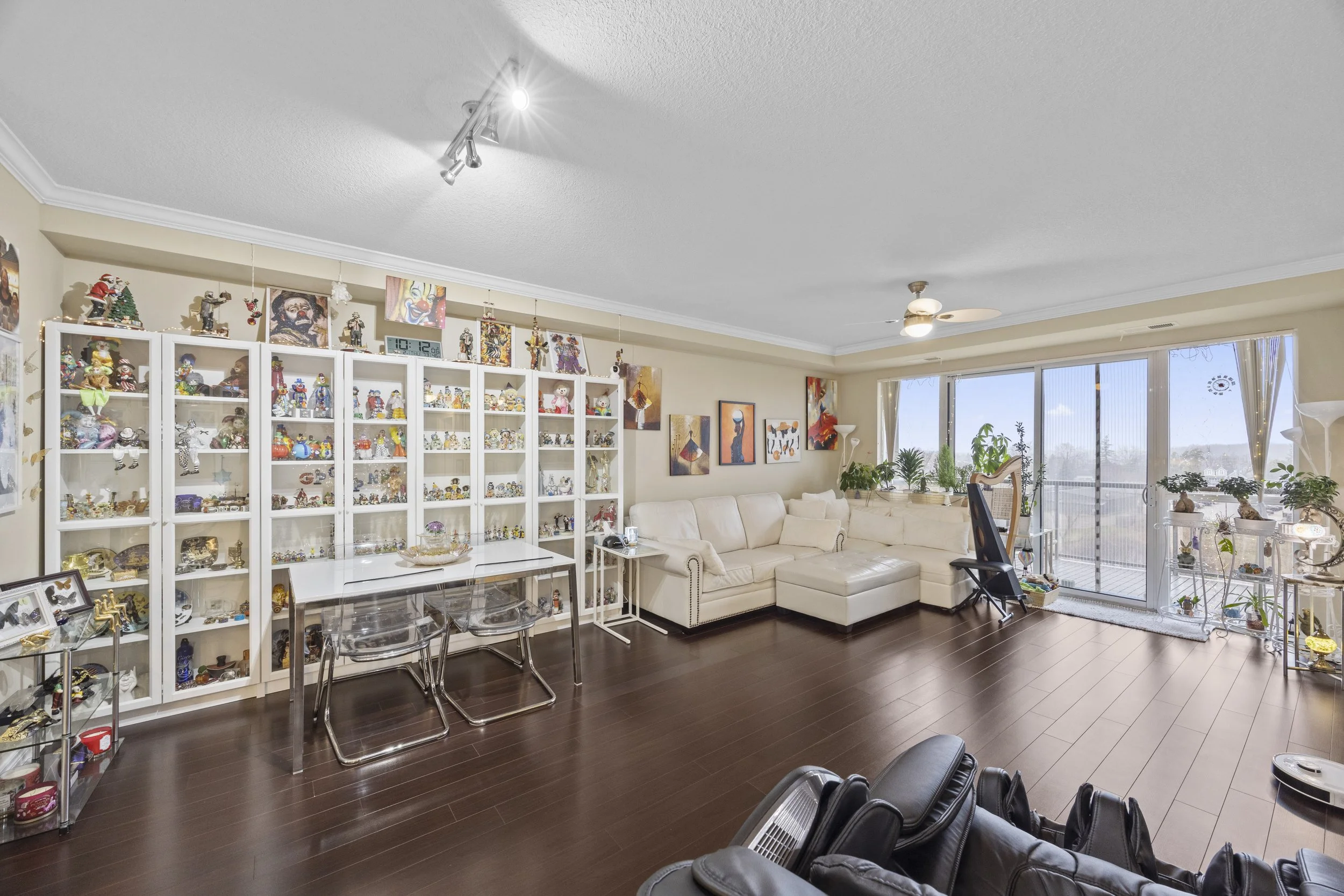 604-1030 Coronation Dr -15.JPG