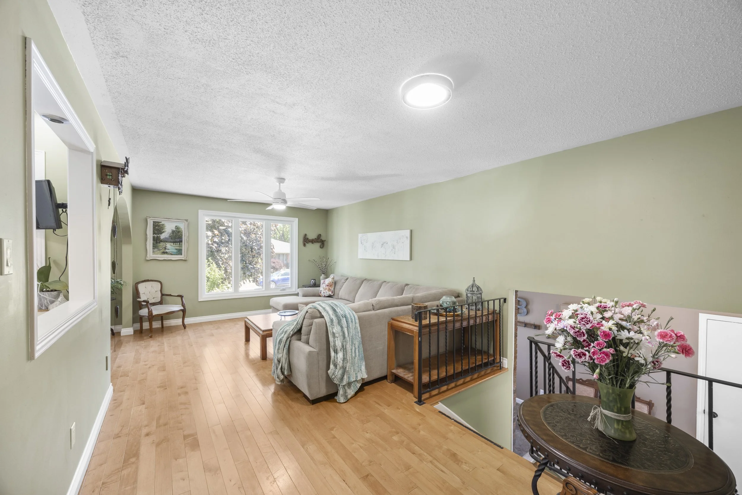 11 Brennan Dr -10.JPG