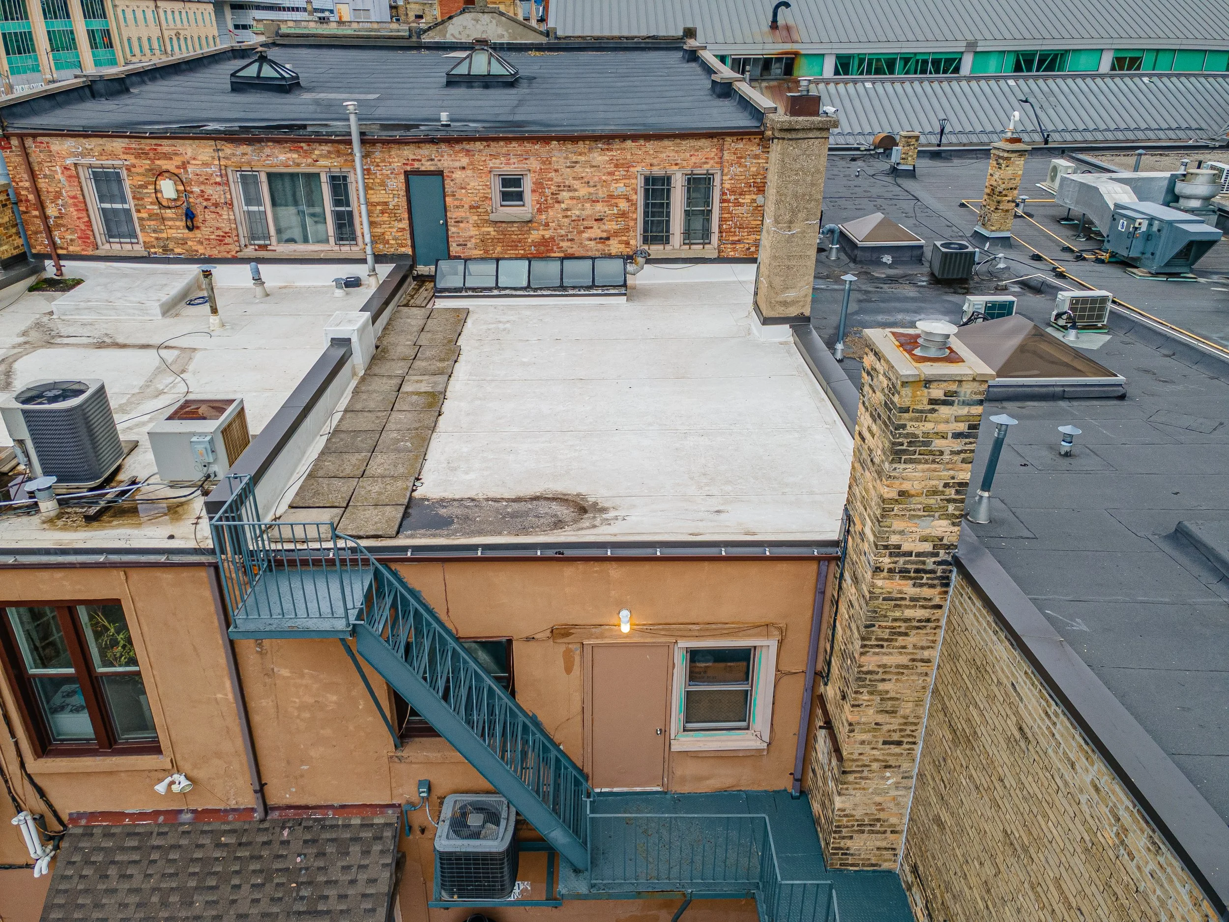 121 King St-32.jpg