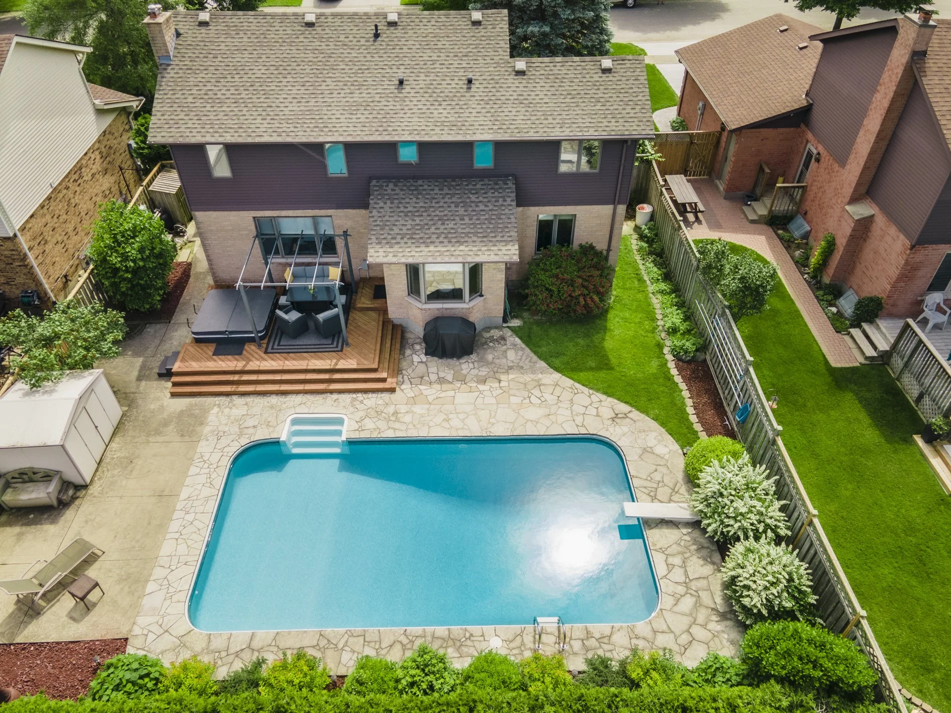 70 Thumnderbird Cres_53.JPG