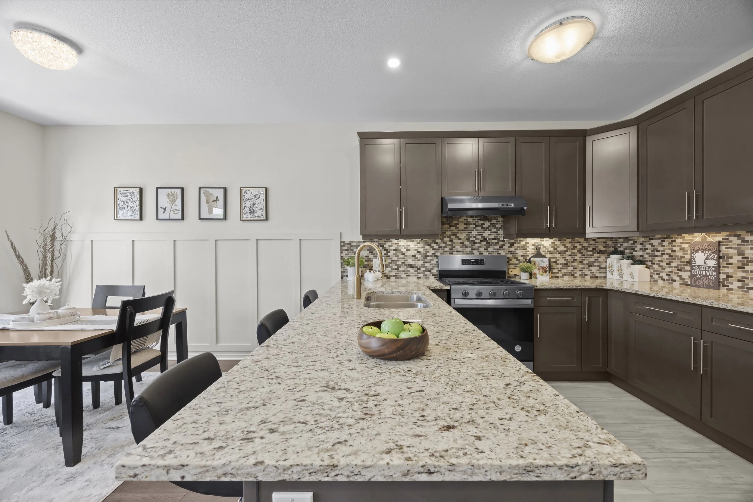 1727 Valhalla St -15.JPG