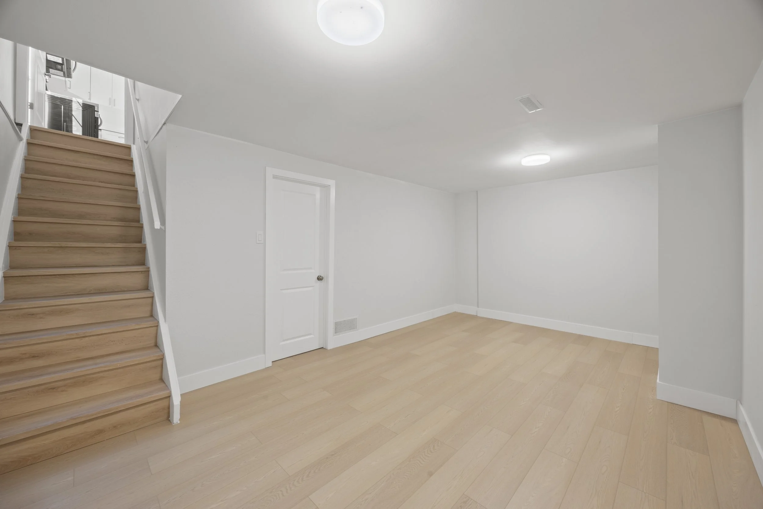 1763 Aldersbrook -30.JPG