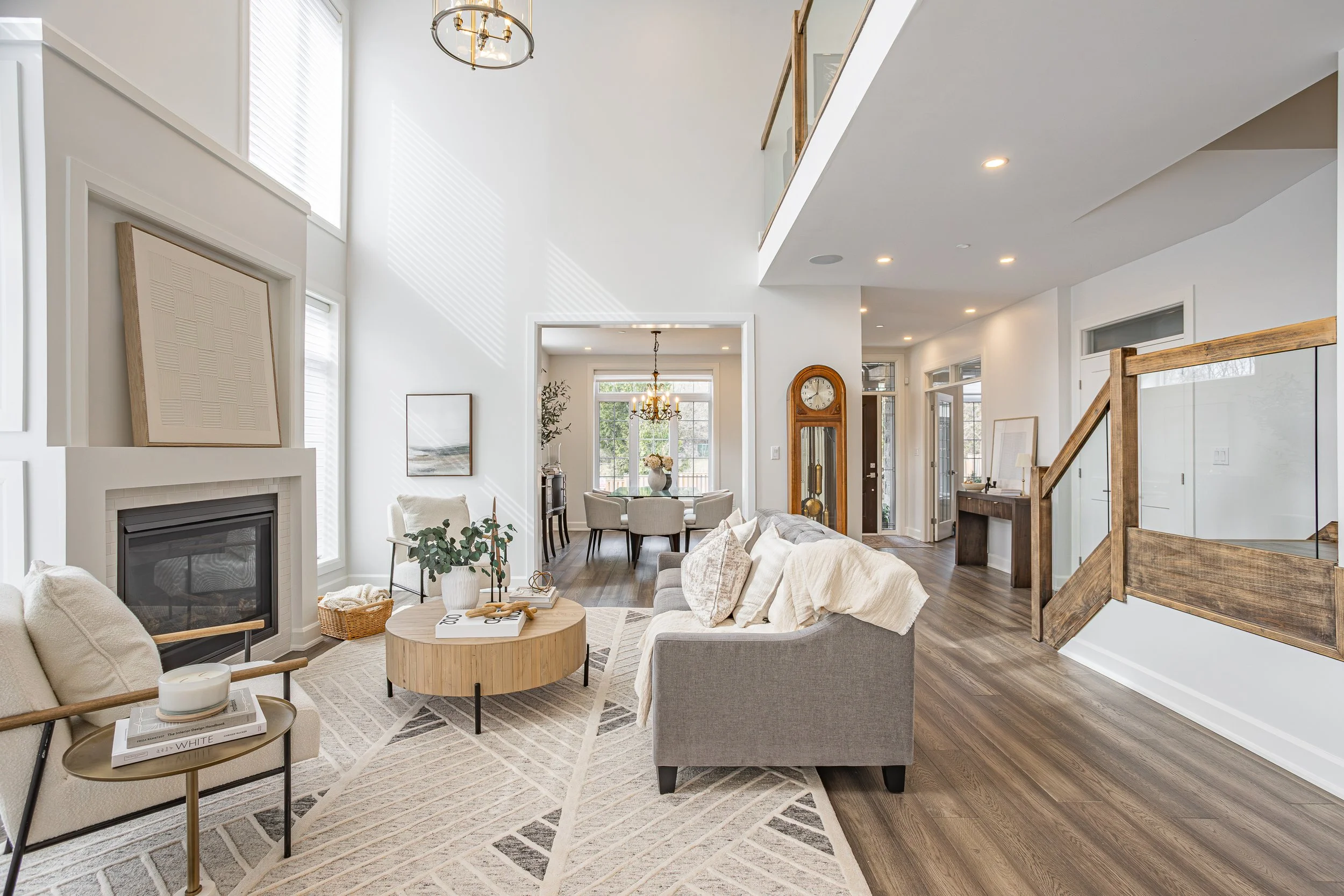 2-159 Windermere Rd-20.jpg