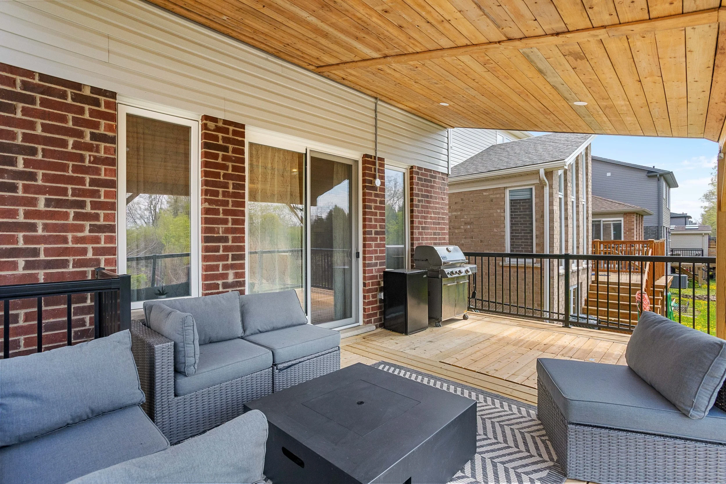 2079 Cedarpark Dr-39.jpg