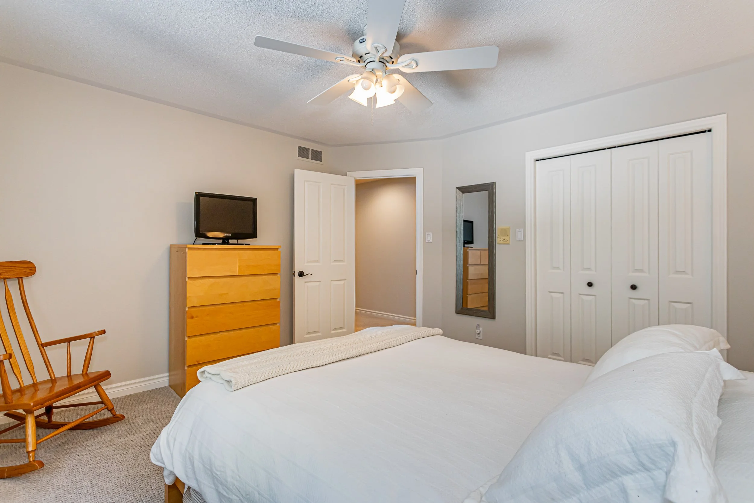 98 Green Hedge Lane-36.jpg