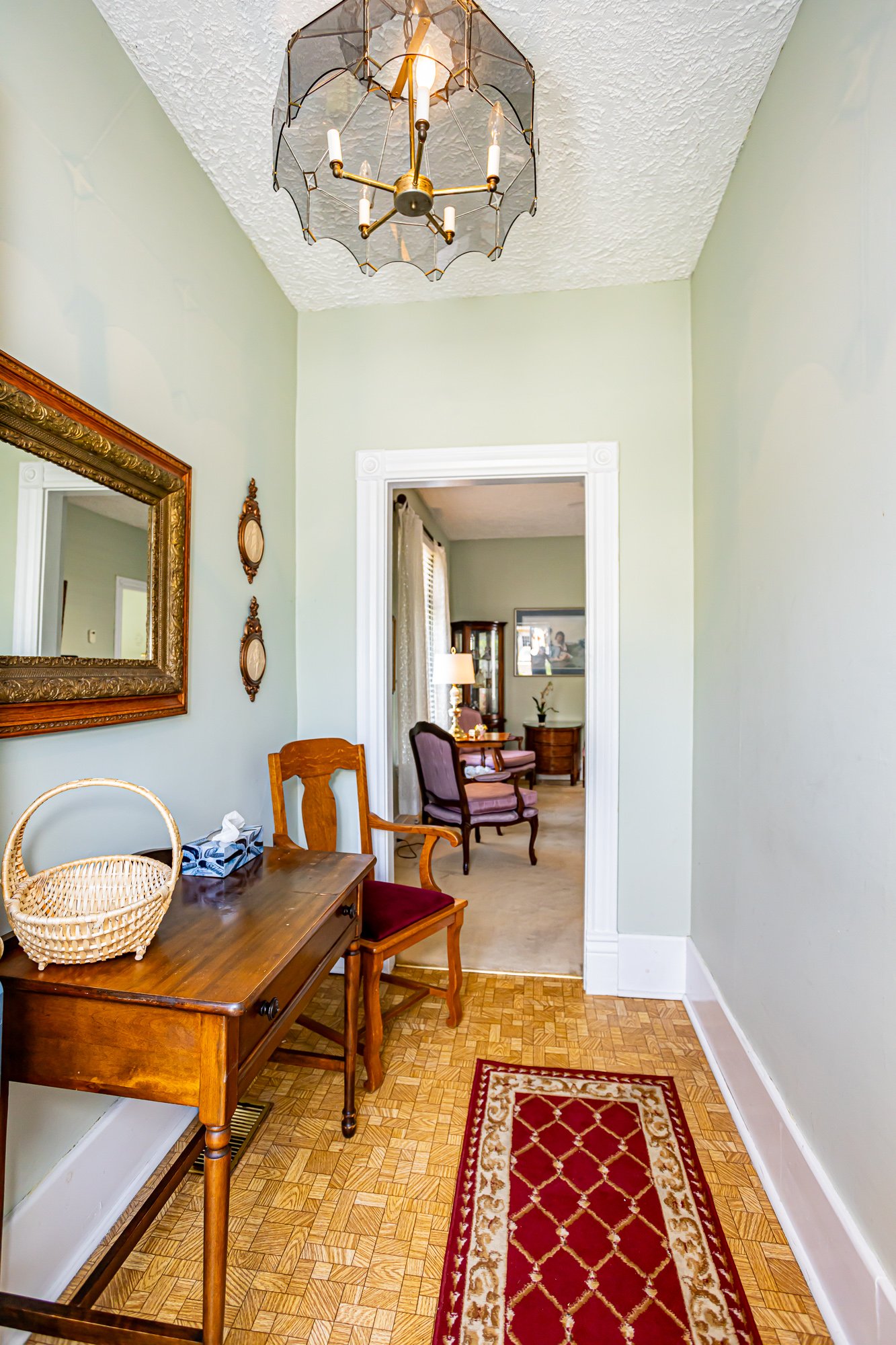 100 Chesley Ave-7.jpg