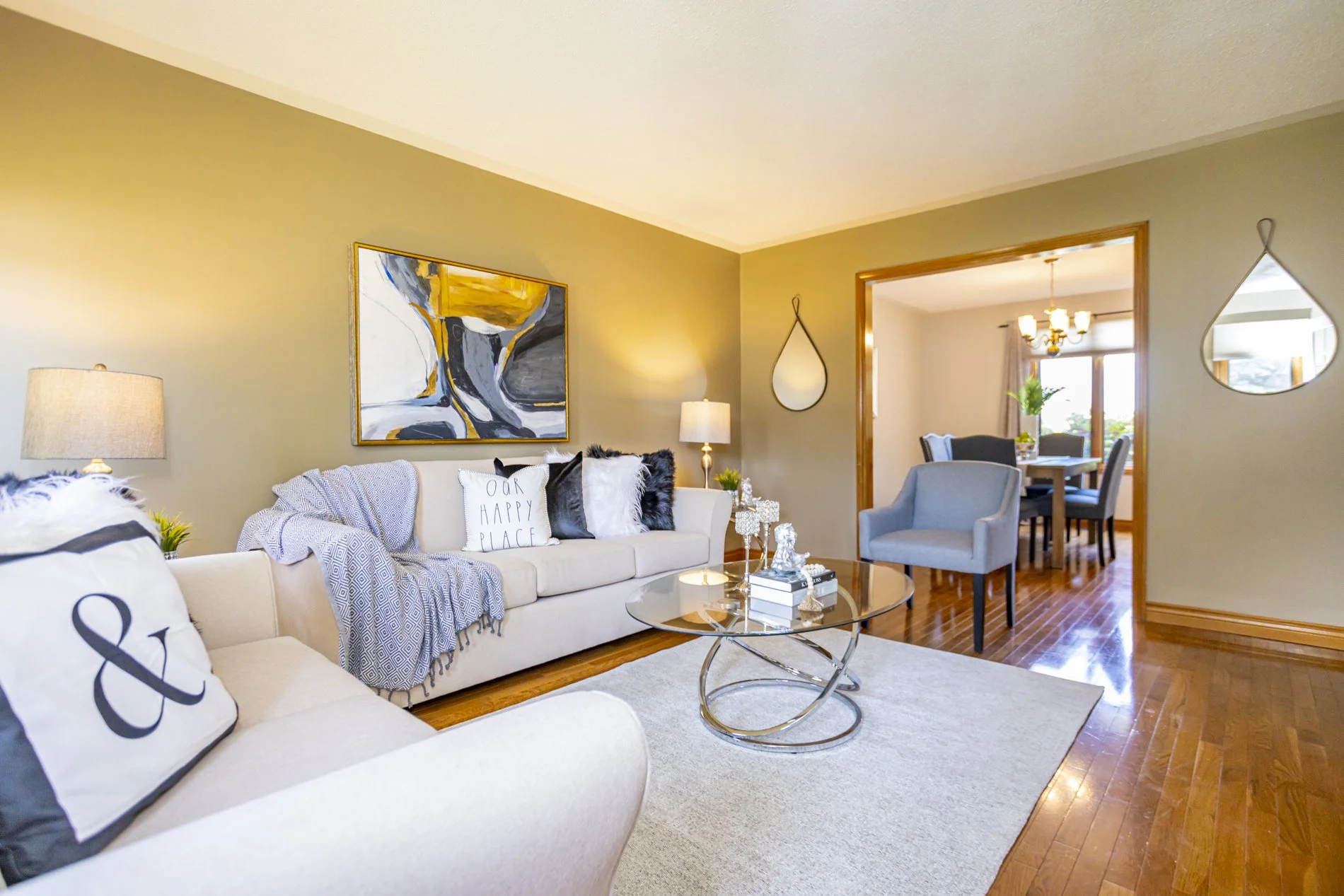 70 Thumnderbird Cres_13.JPG