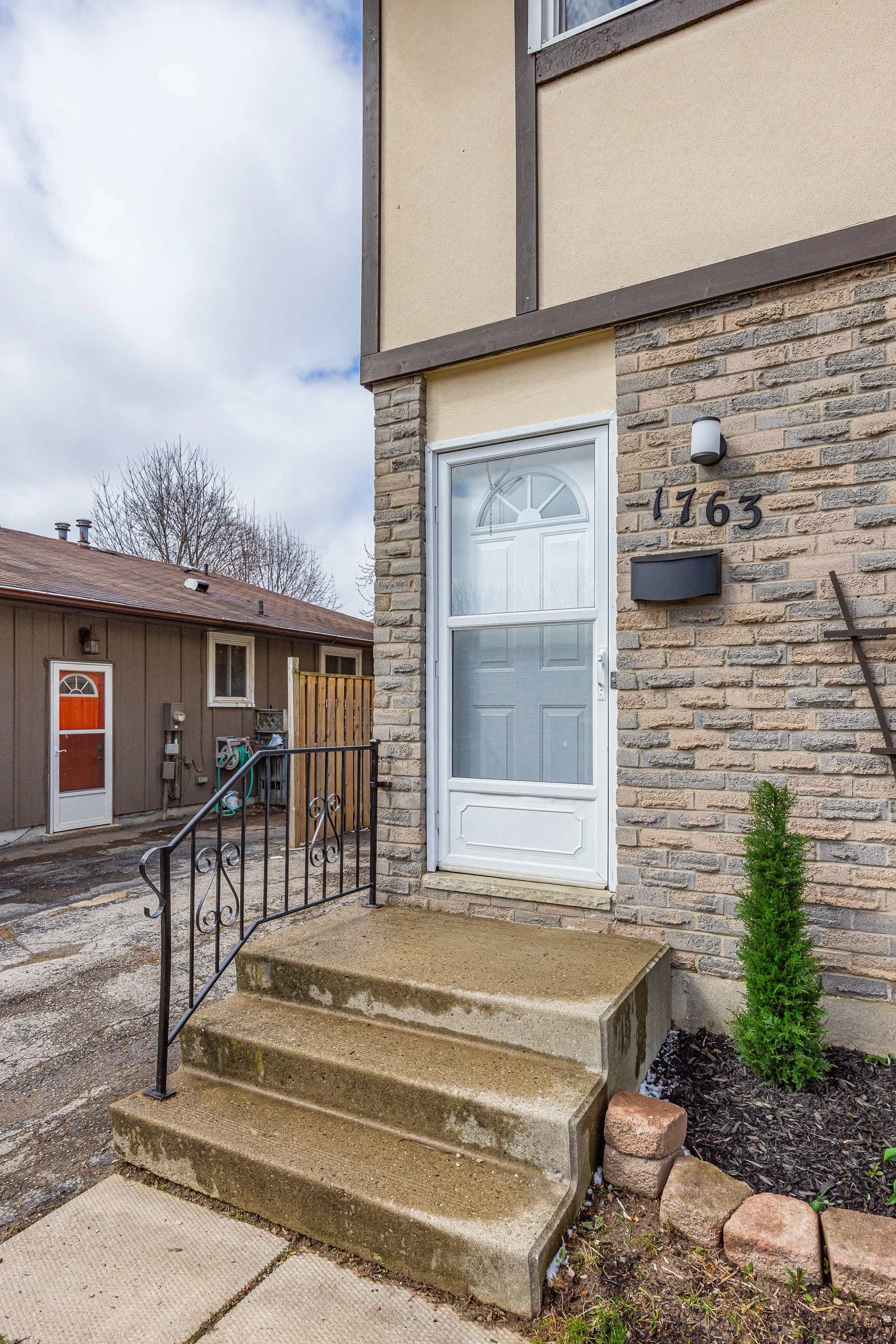 1763 Aldersbrook -04.jpg