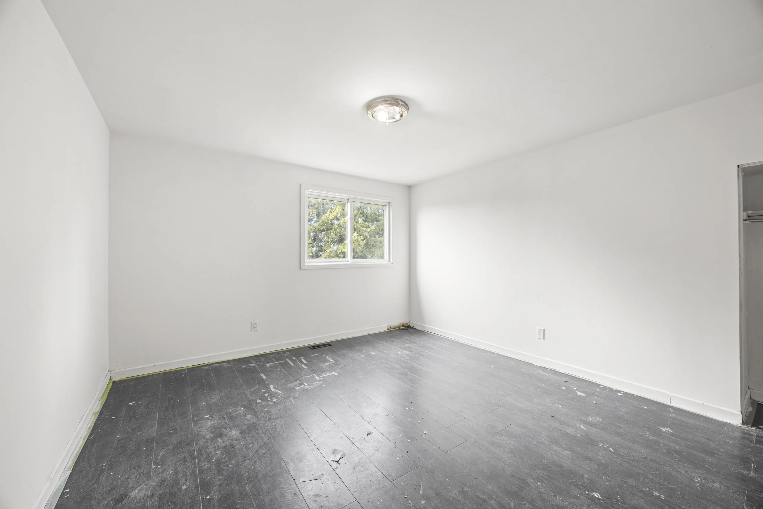 10207 Ivan Dr -21.JPG
