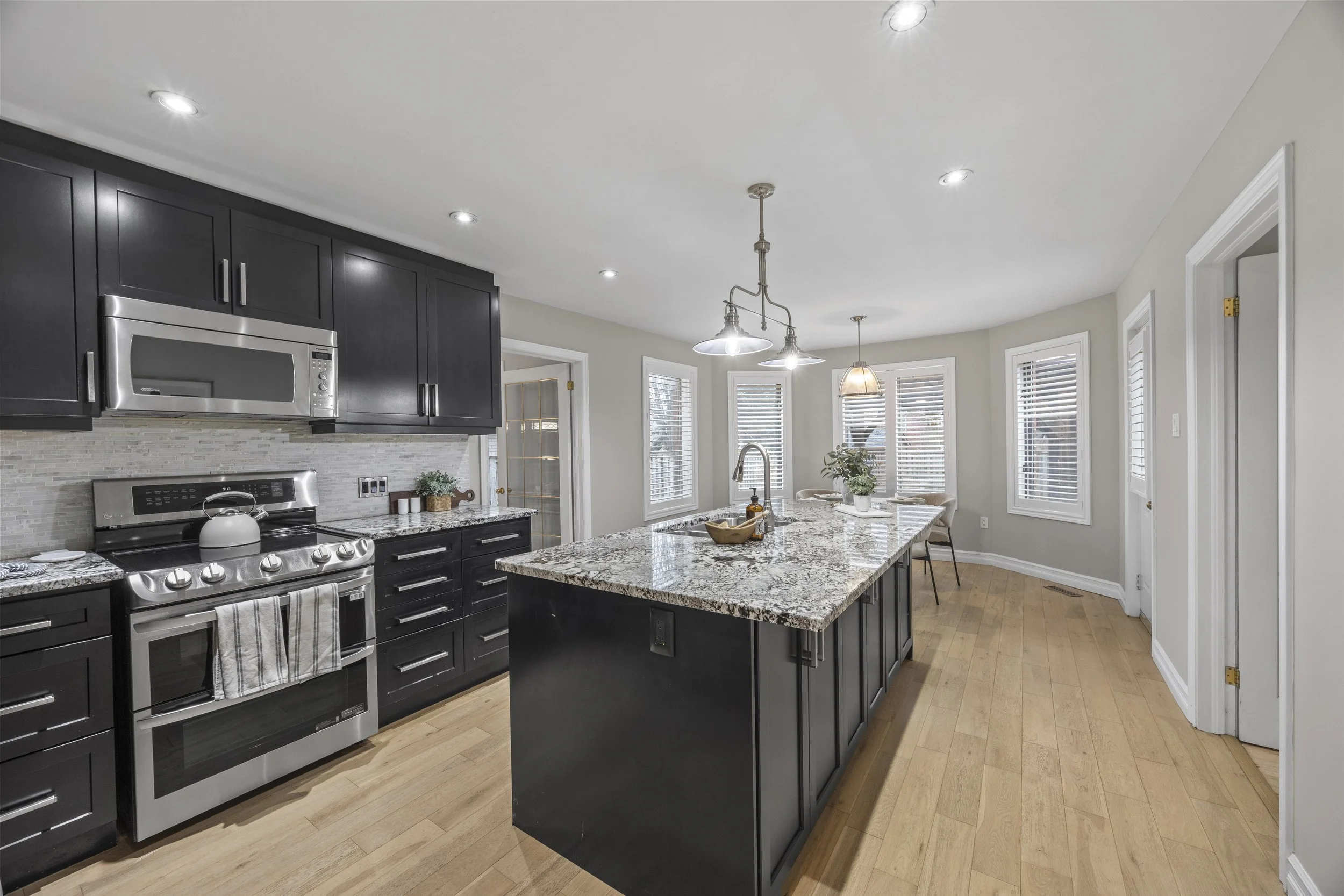 940 Manchester Rd -15.JPG