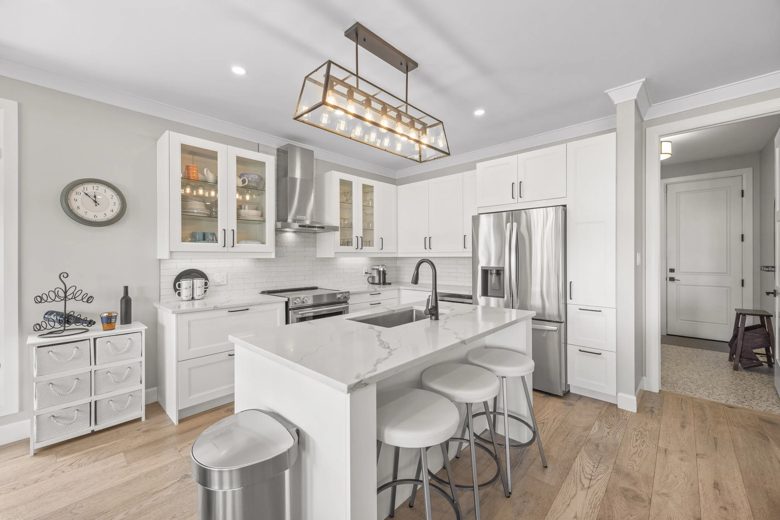 6566 French Ave - 15.JPG