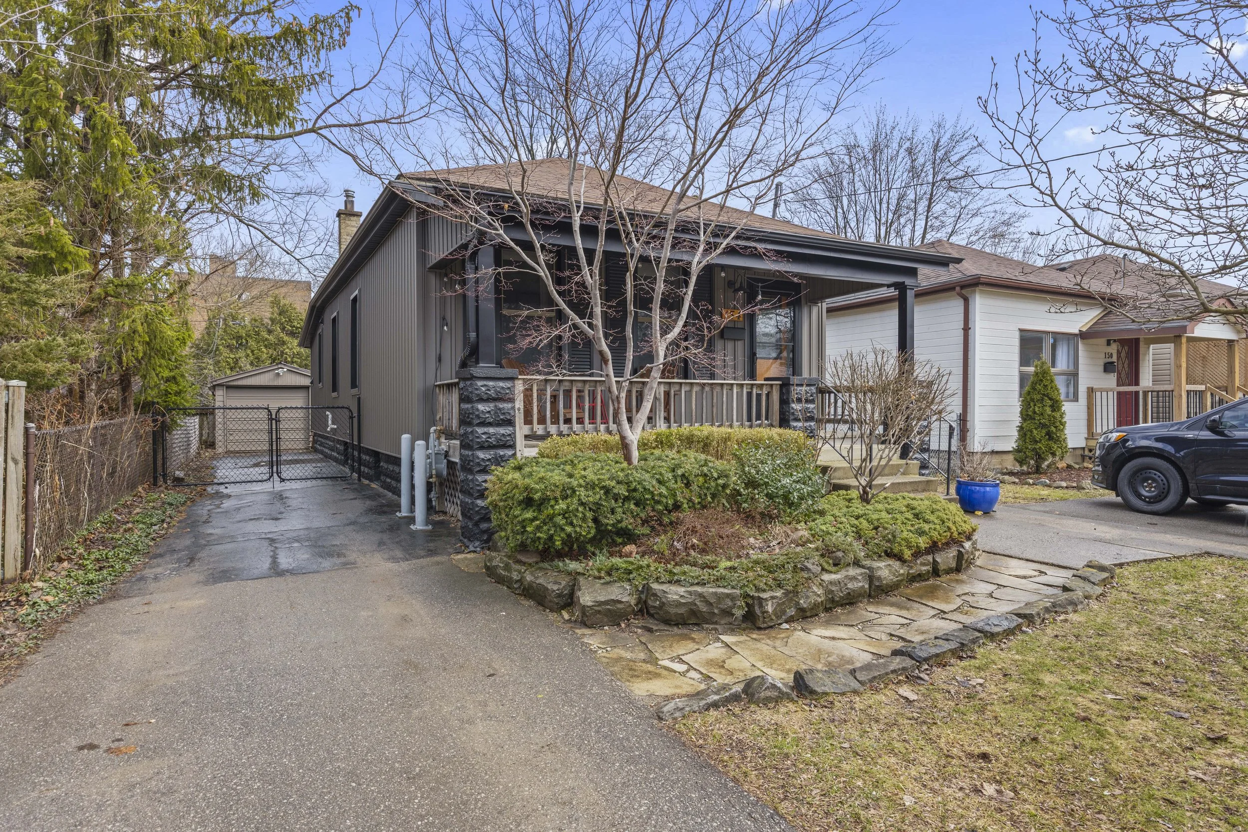 154 Colborne St -04.JPG