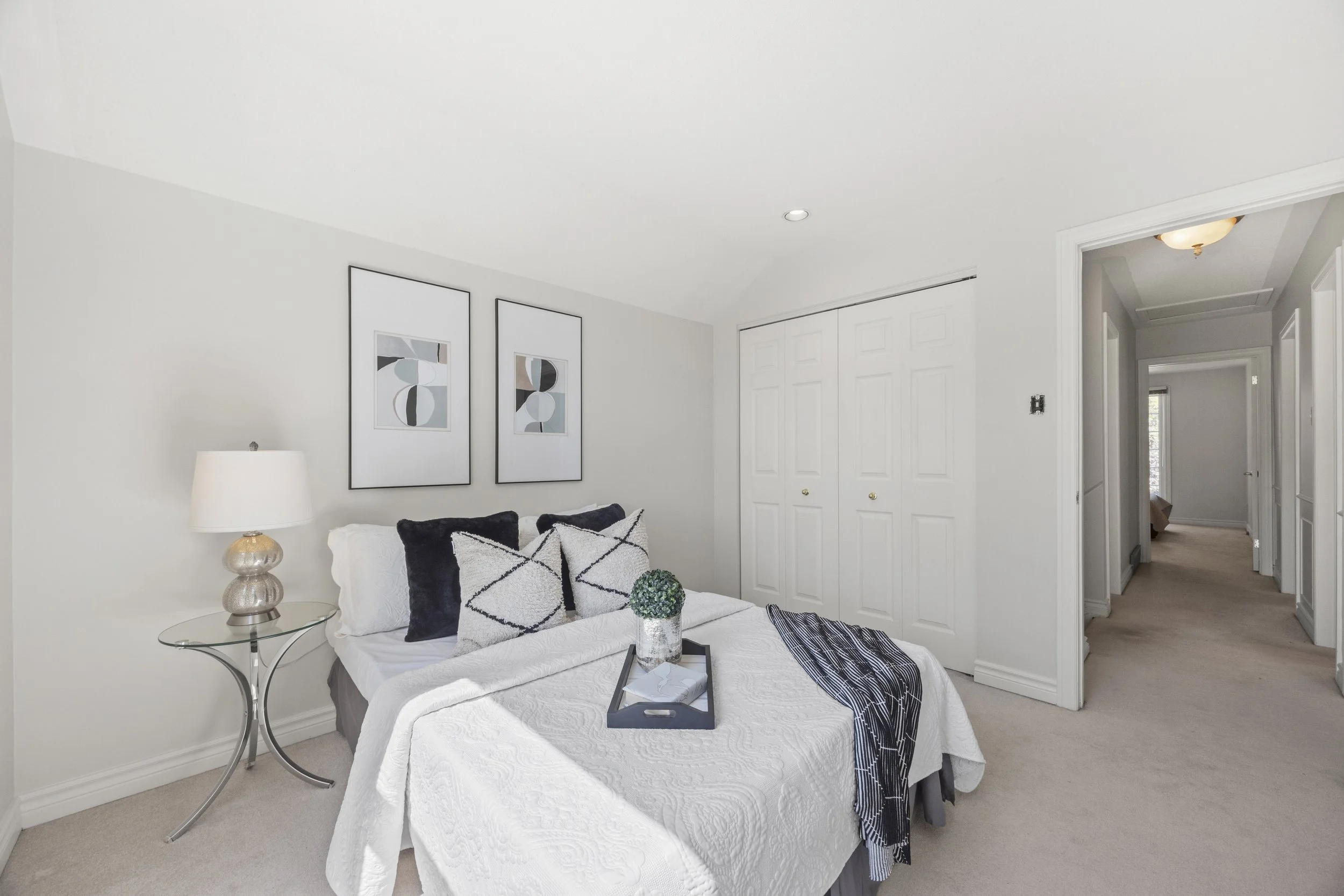 923 Farnham Rd -33.JPG