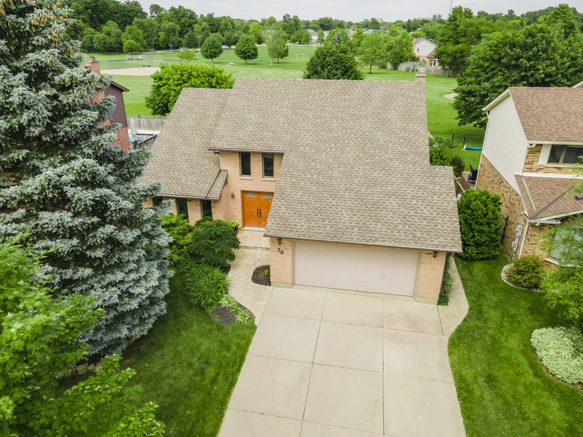 70 Thumnderbird Cres_48.JPG