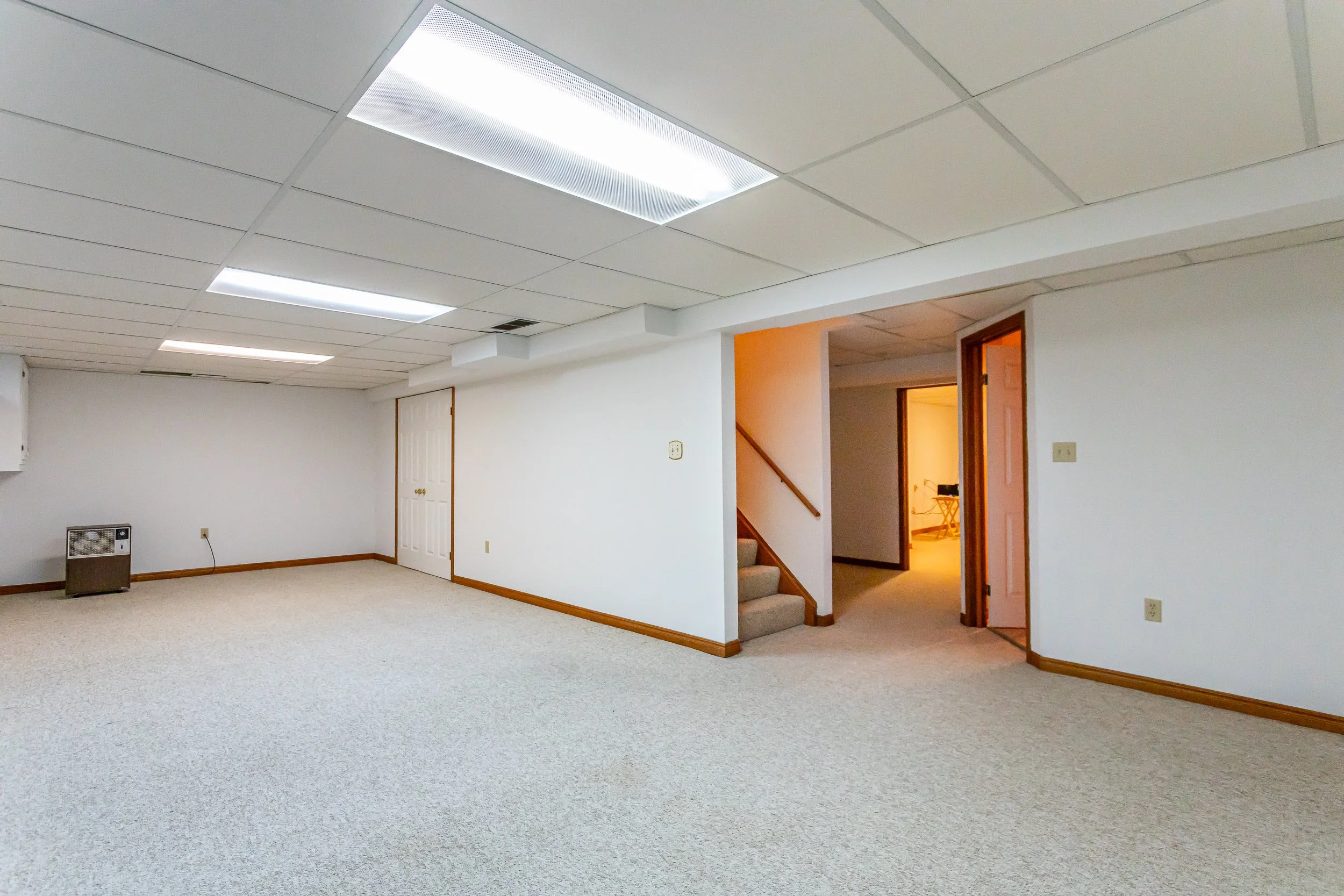 35 Shawna Rd-32.jpg