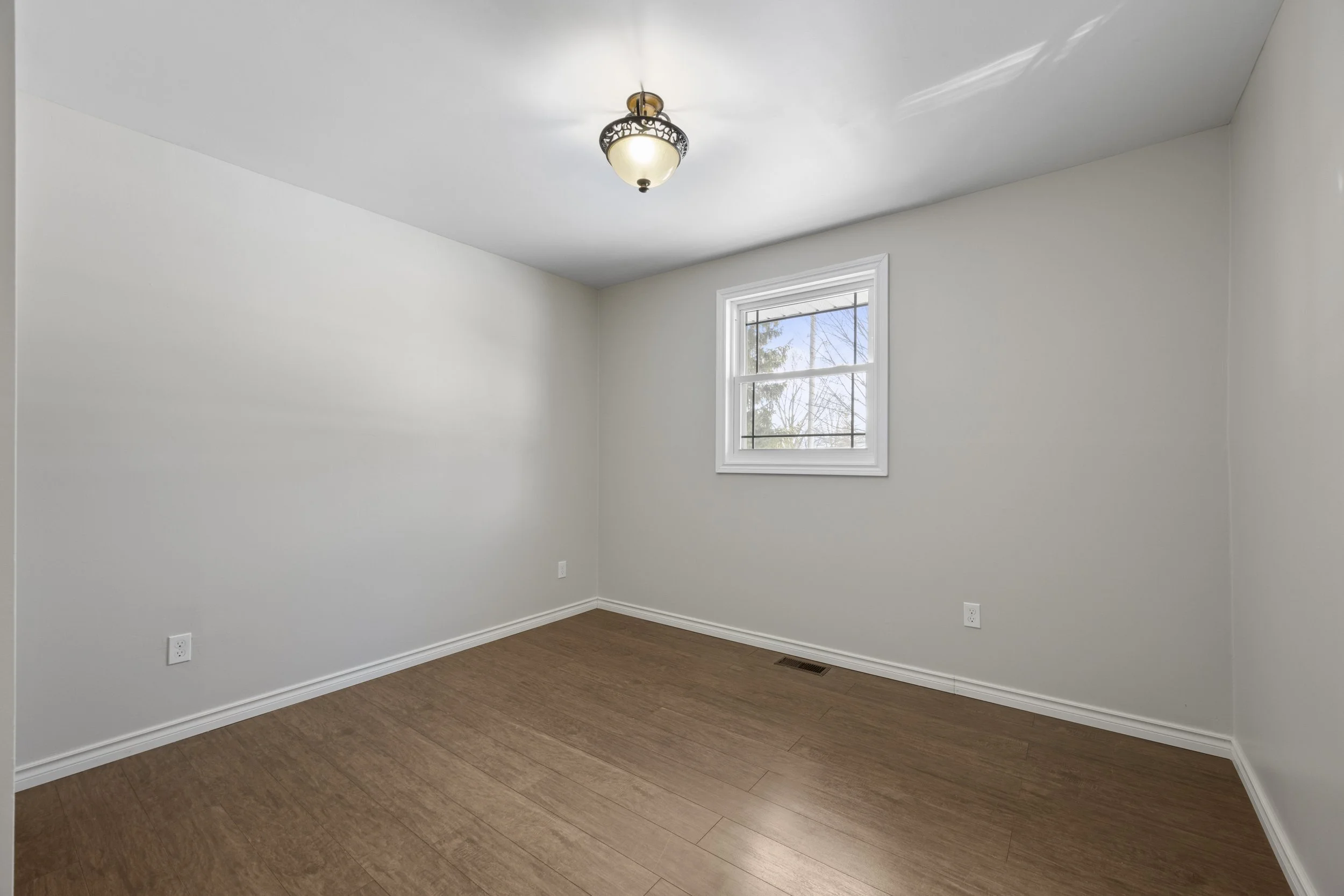 8 East Williams St -21.JPG