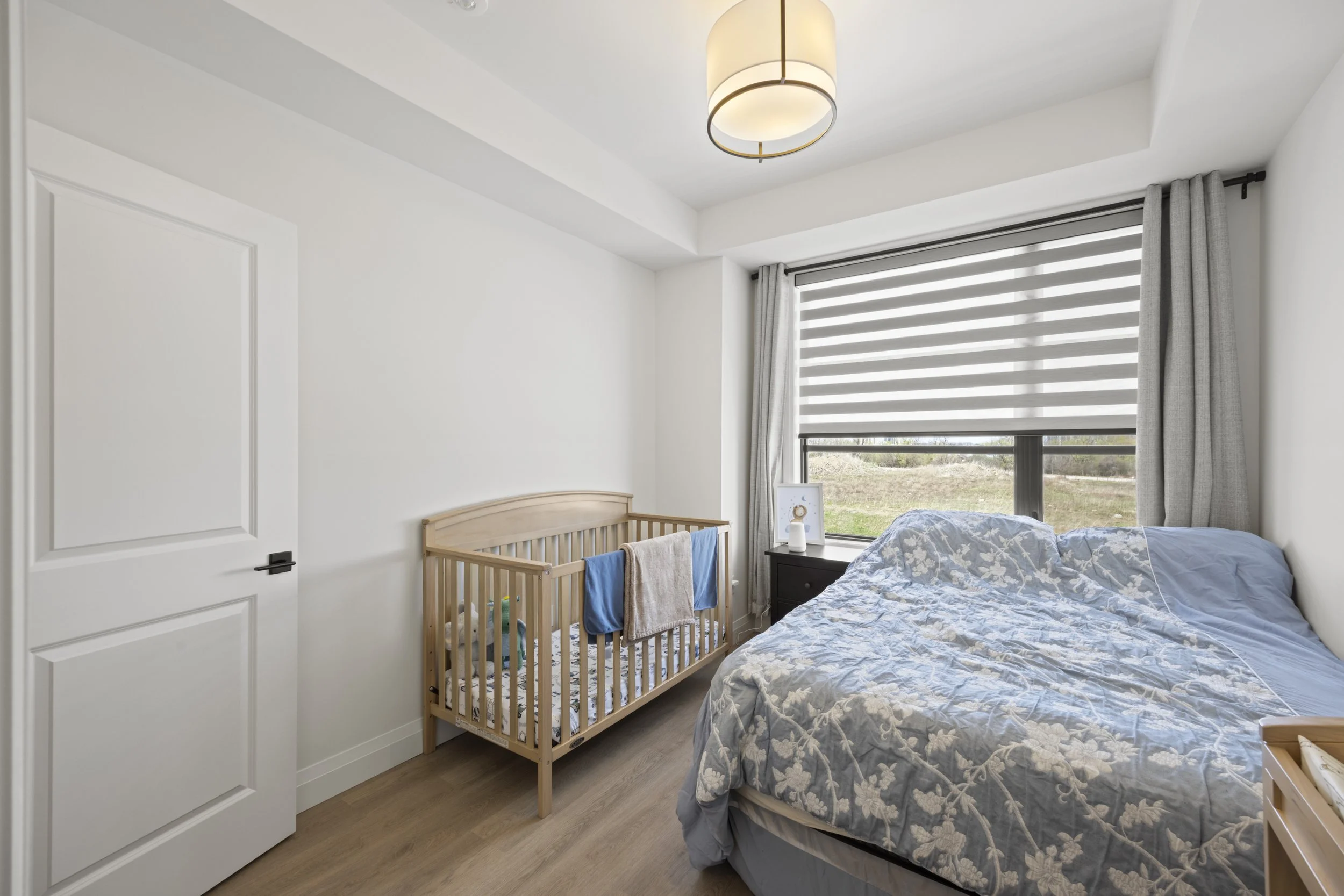 187-3900 Savoy St -28.JPG