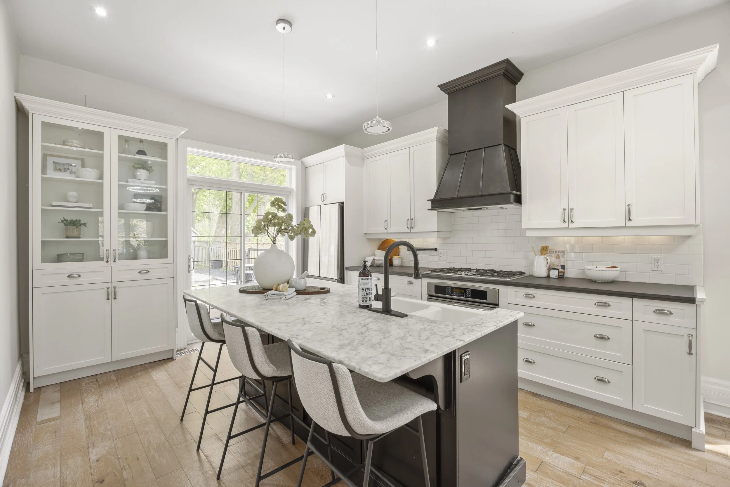 28 Renwick Ave -15.JPG