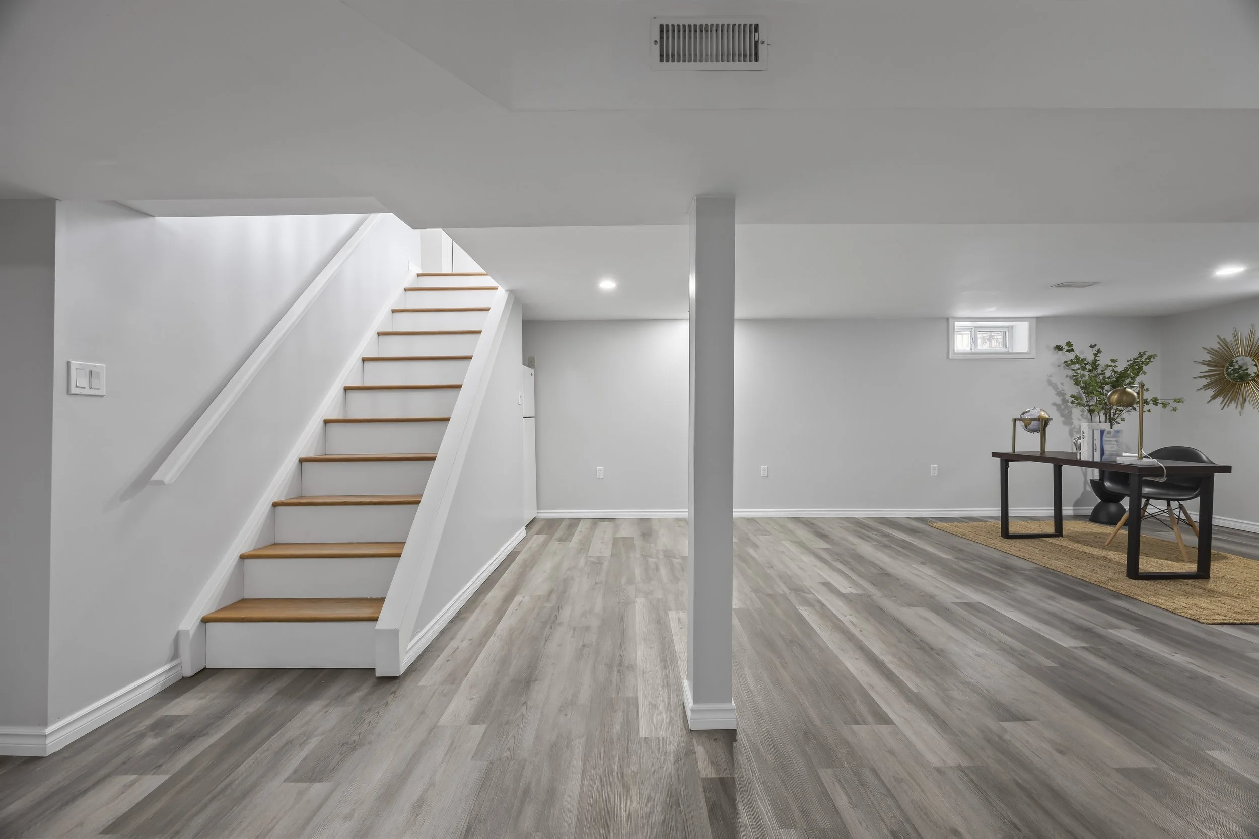 149 Jasper Cres -33.JPG