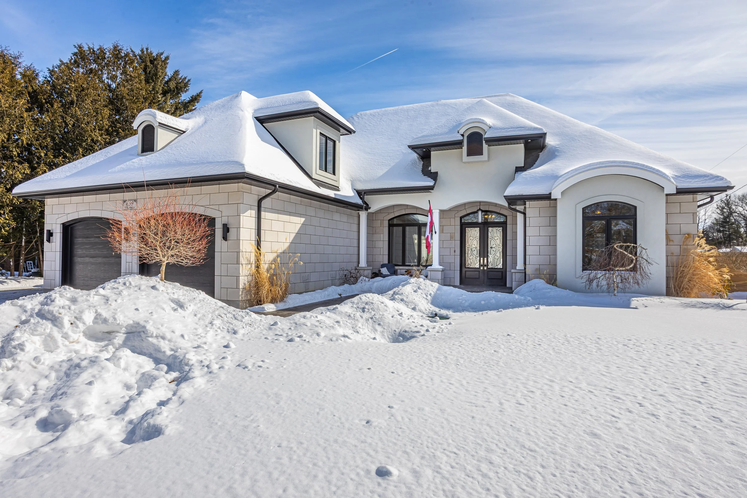 639 Thomas St-1.jpg