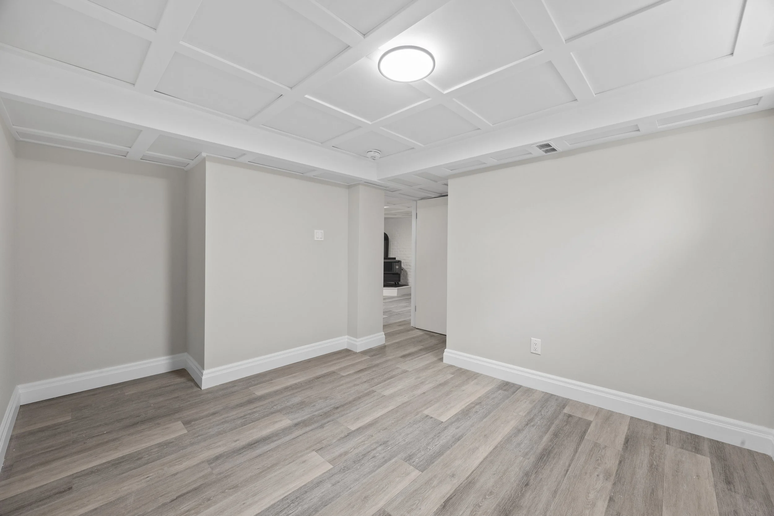 1326 Brydges St -34.JPG